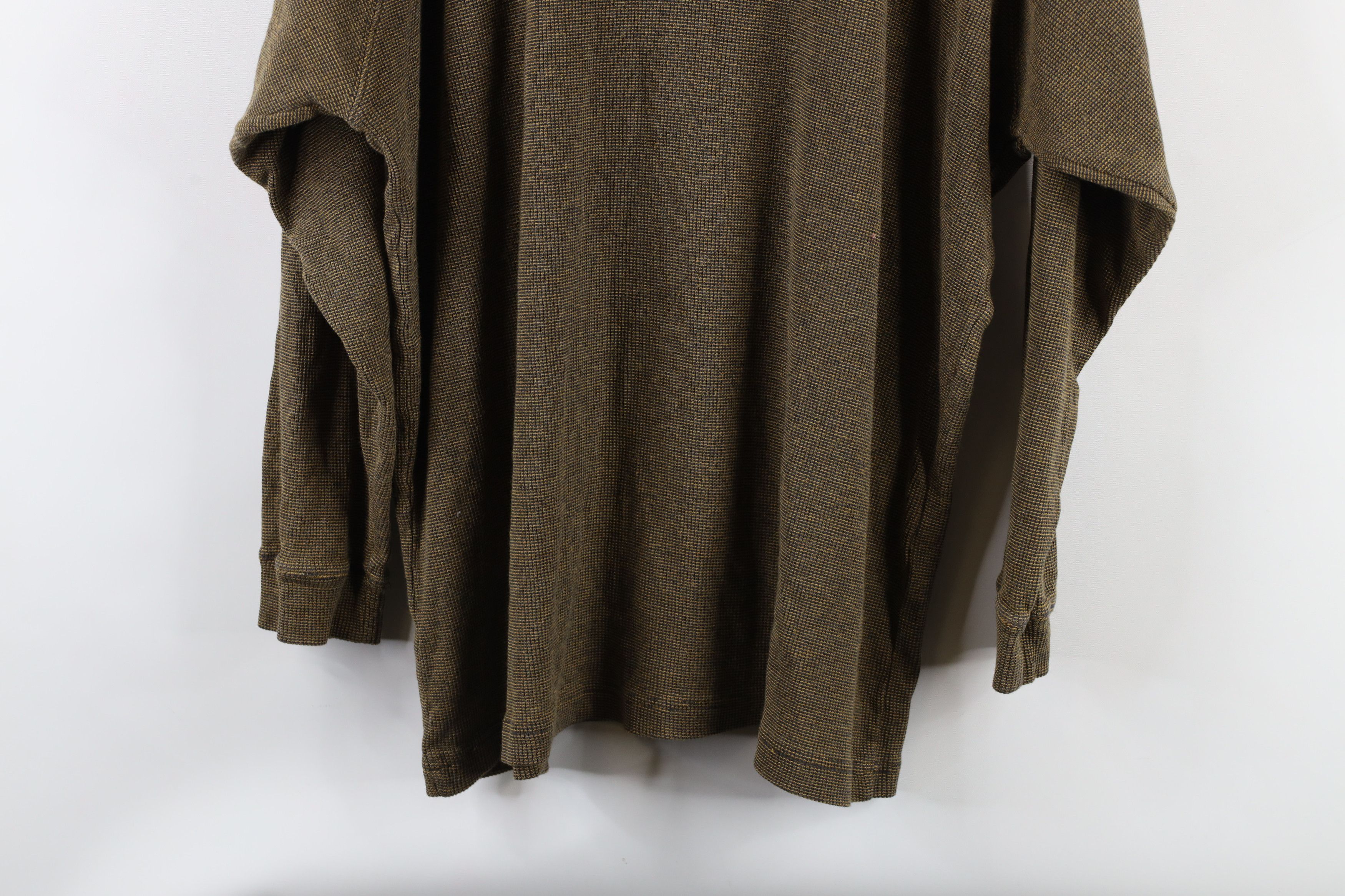 Vintage Vintage 90s Streetwear Blank Thermal Waffle Knit Turtleneck Size US XL / EU 56 / 4 - 9 Thumbnail