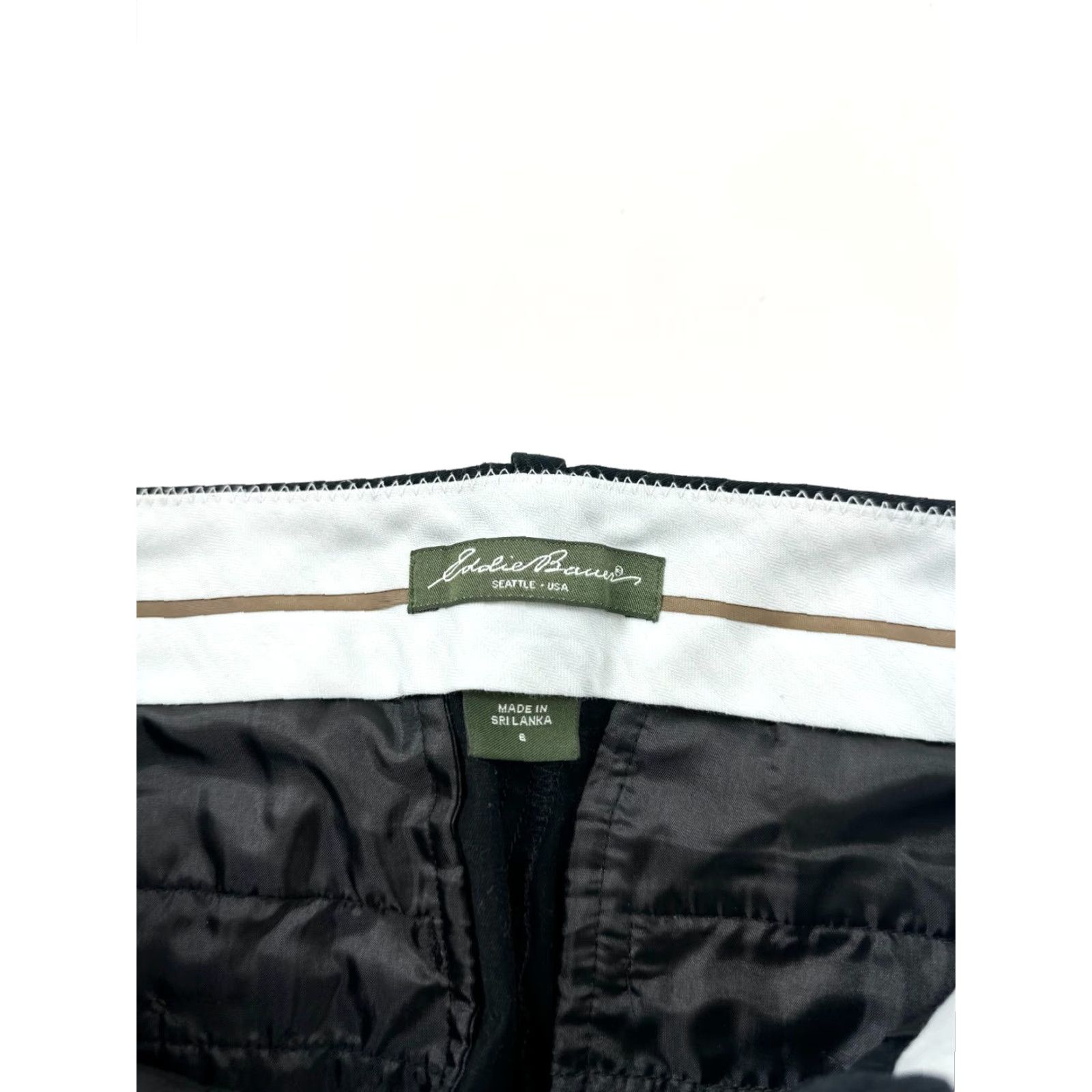 Eddie Bauer Eddie Bauer Pants Womens 6 Black Chino Stretch Mid Rise Straight Leg Regular Size Type Pants Women Black Casual Seasonal Pockets Machine Washable Size 28" / US 6 / IT 42 - 3 Thumbnail