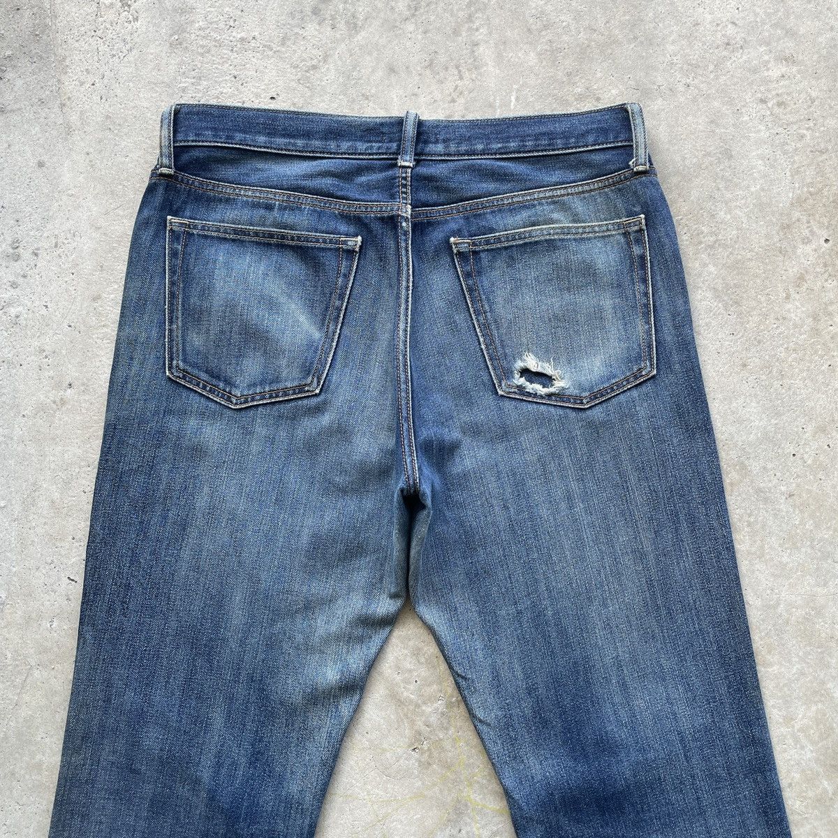 Japanese Brand Vintage Japanese Distressed Jeans Denim Faded Pants W34 Size US 34 / EU 50 - 7 Thumbnail