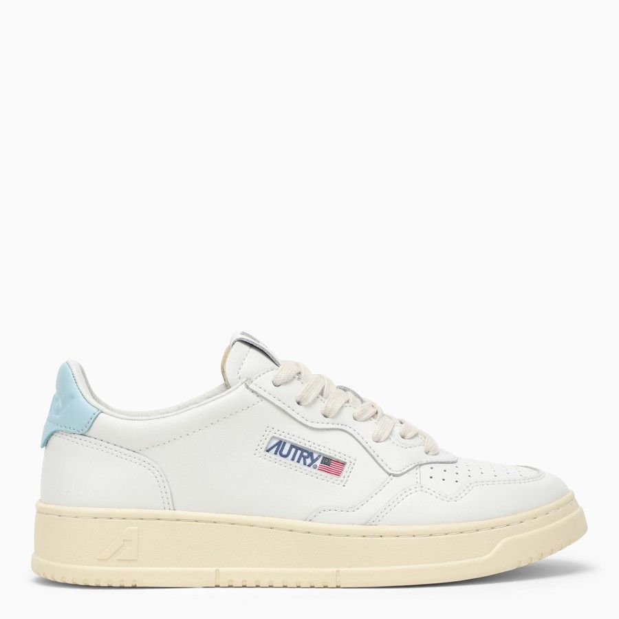 o1d2blof0824 Low-Top Trainers in White & Light Blue