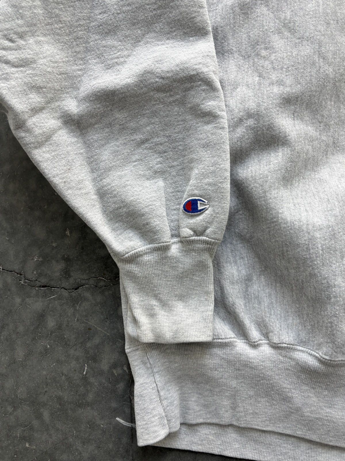 Champion Vintage 90s Champion Reverse Weave Transylvania University Size US L / EU 52-54 / 3 - 7 Thumbnail