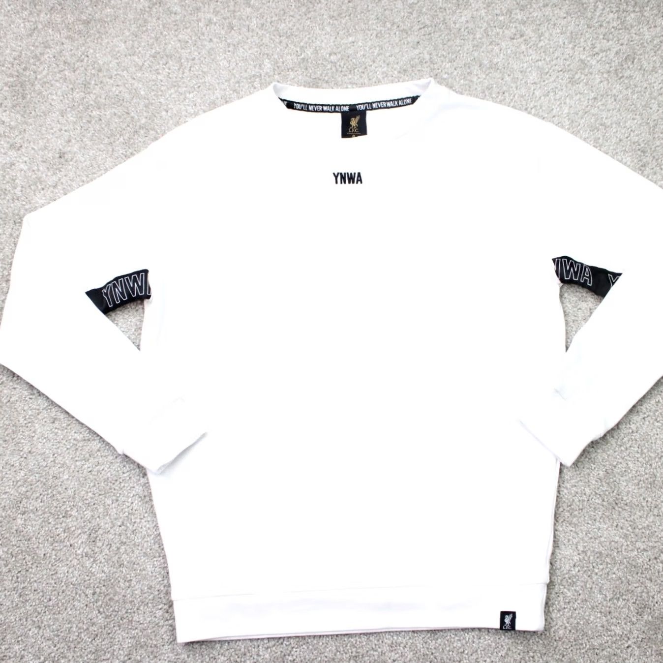 Vintage LFC Liverpool Mens Sweatshirt Crewneck White Knit Logo 6 S Small US Size Regular Pullover Theme Liverpool Mens Clothing Size US S / EU 44-46 / 1 - 2 Thumbnail