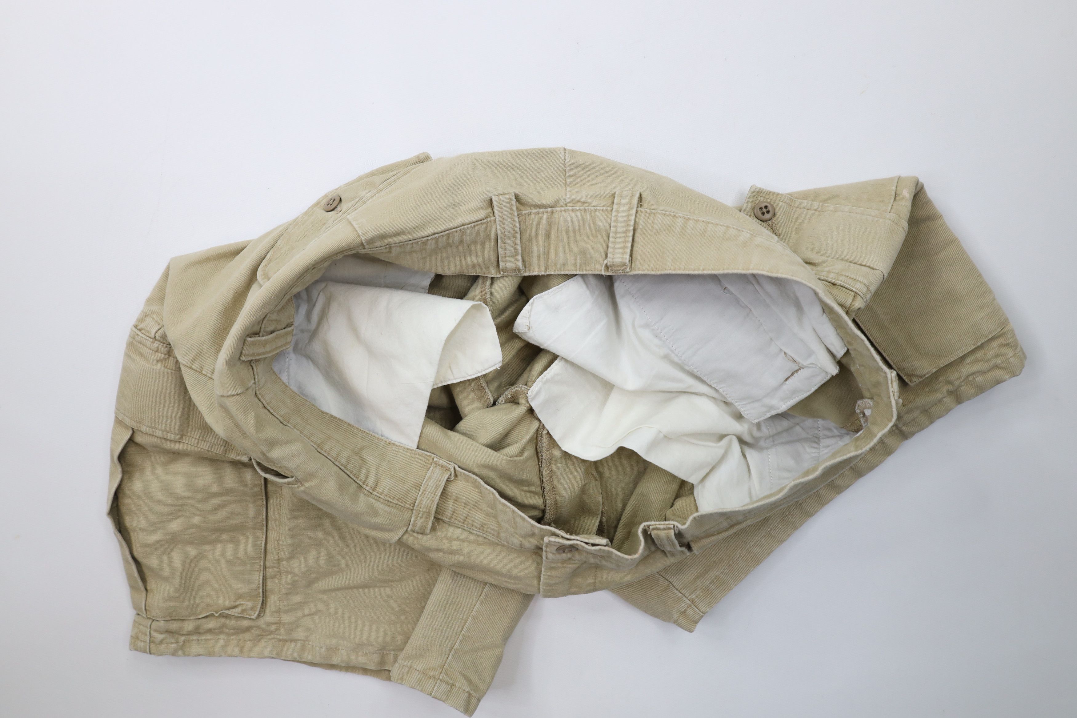 Gap × Vintage Vintage 90s Gap Heavy Canvas Cargo Shorts Beige Cotton Size US 38 / EU 54 - 4 Thumbnail