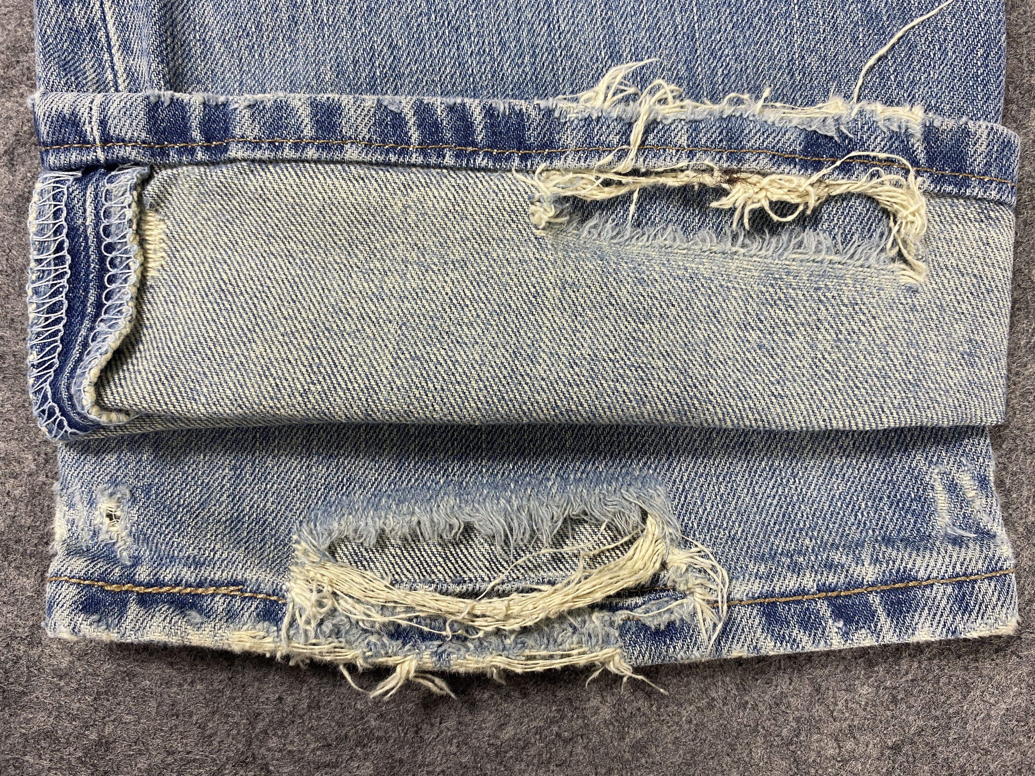 Levi's Distressed Blue Vintage Levi's 501 Jeans 32x34 Denim -JN2213 Size US 32 / EU 48 - 11 Thumbnail