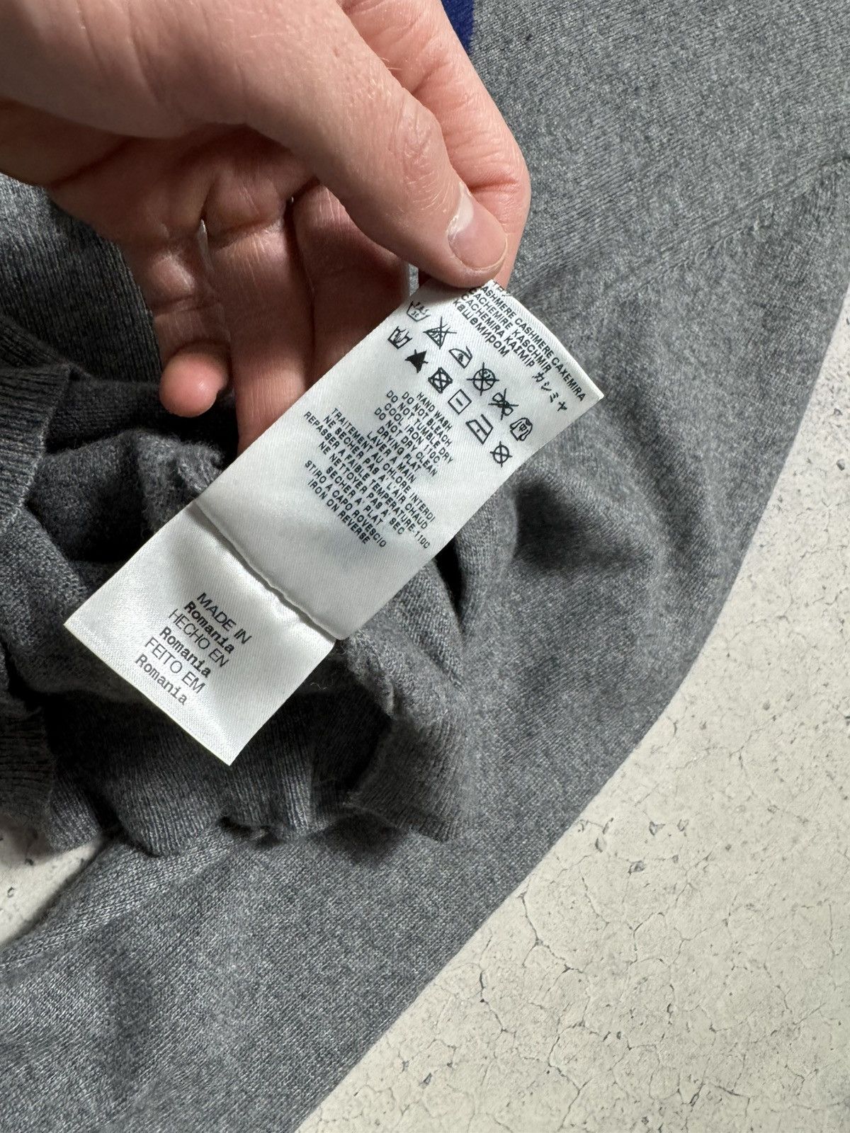 Moschino Love Moschino Wool/Cashmere Big Logo Sweater Size XL Size US XL / EU 56 / 4 - 9 Thumbnail