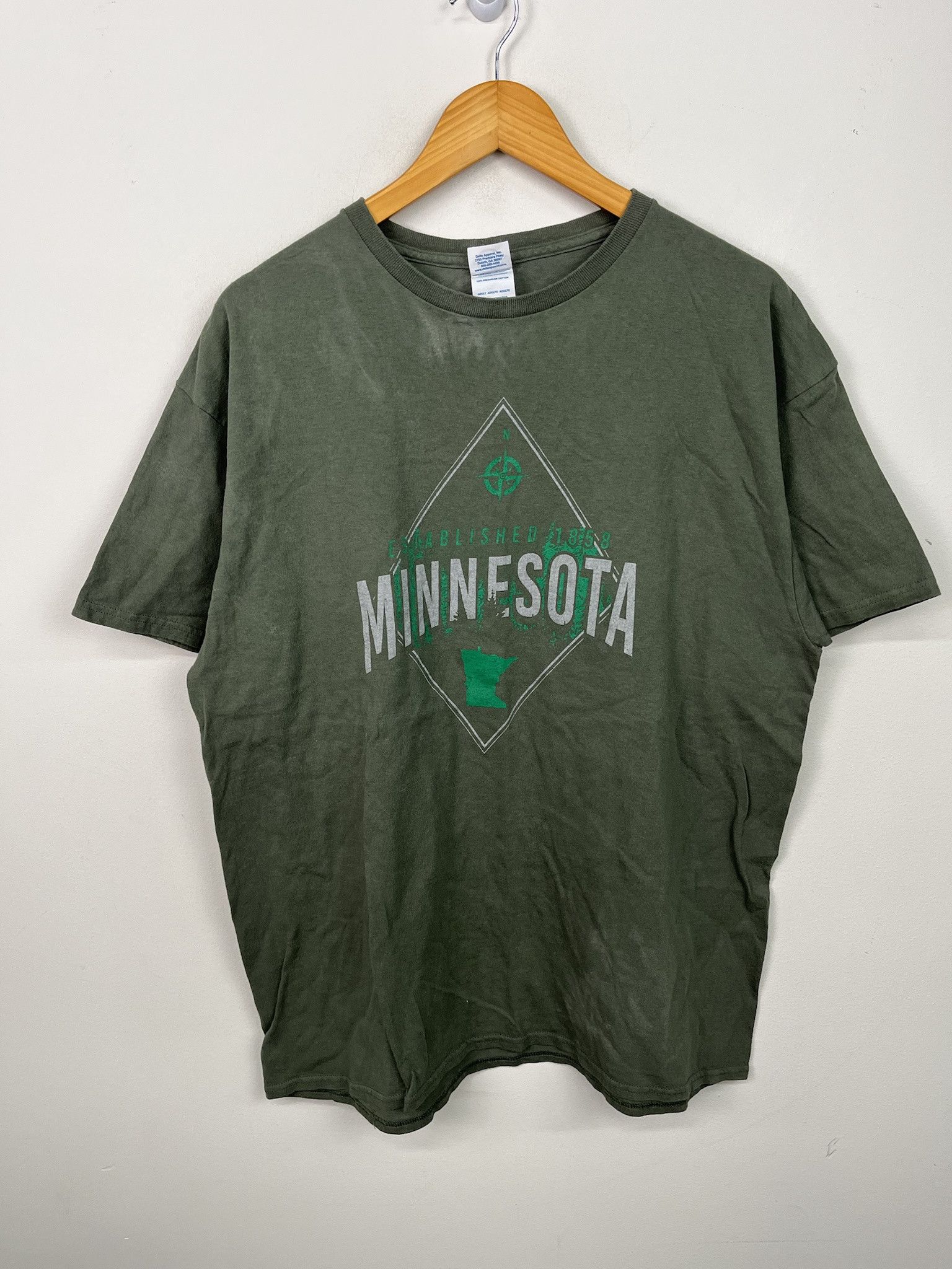 Vintage Vintage Y2K Minnesota Est.1858 size XL Size US XL / EU 56 / 4 - 1 Thumbnail