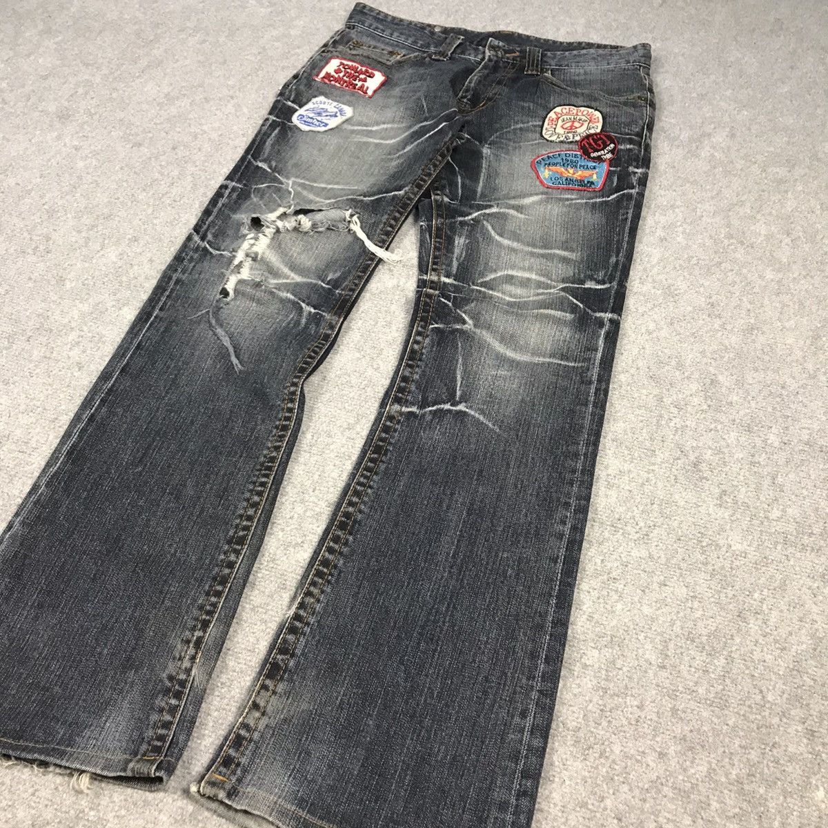Hysteric Glamour × Japanese Brand FLARE SEMANTICDESIGN DISTRESSED DENIM BOOTCUT PANTS Size US 30 / EU 46 - 5 Thumbnail