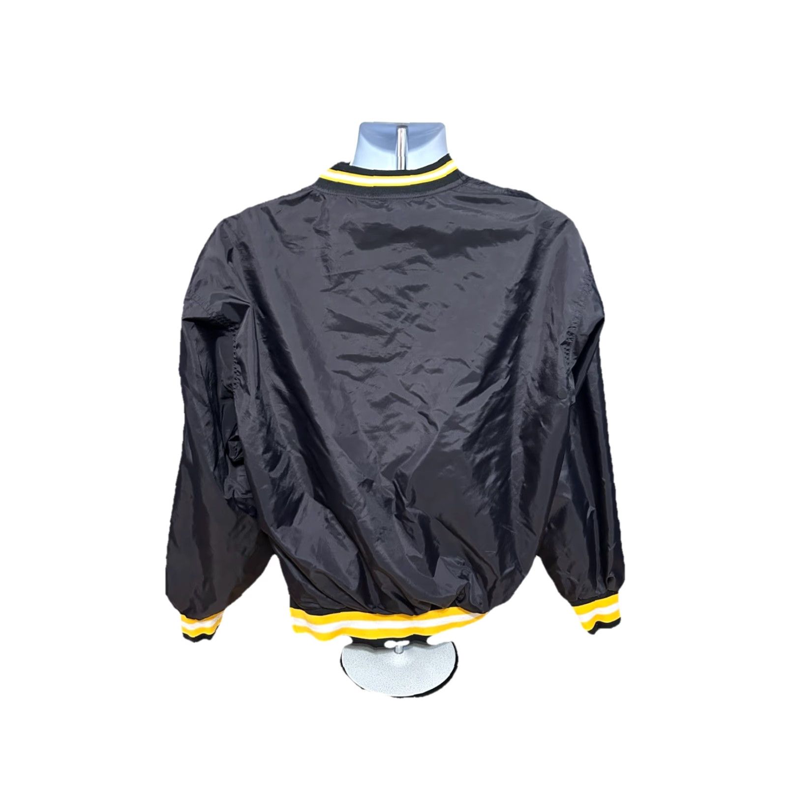 Russell Athletic VINTAGE Russell Athletic Pullover Shirt Unisex Adults M Black V Neck USM 90s Size US M / EU 48-50 / 2 - 5 Thumbnail