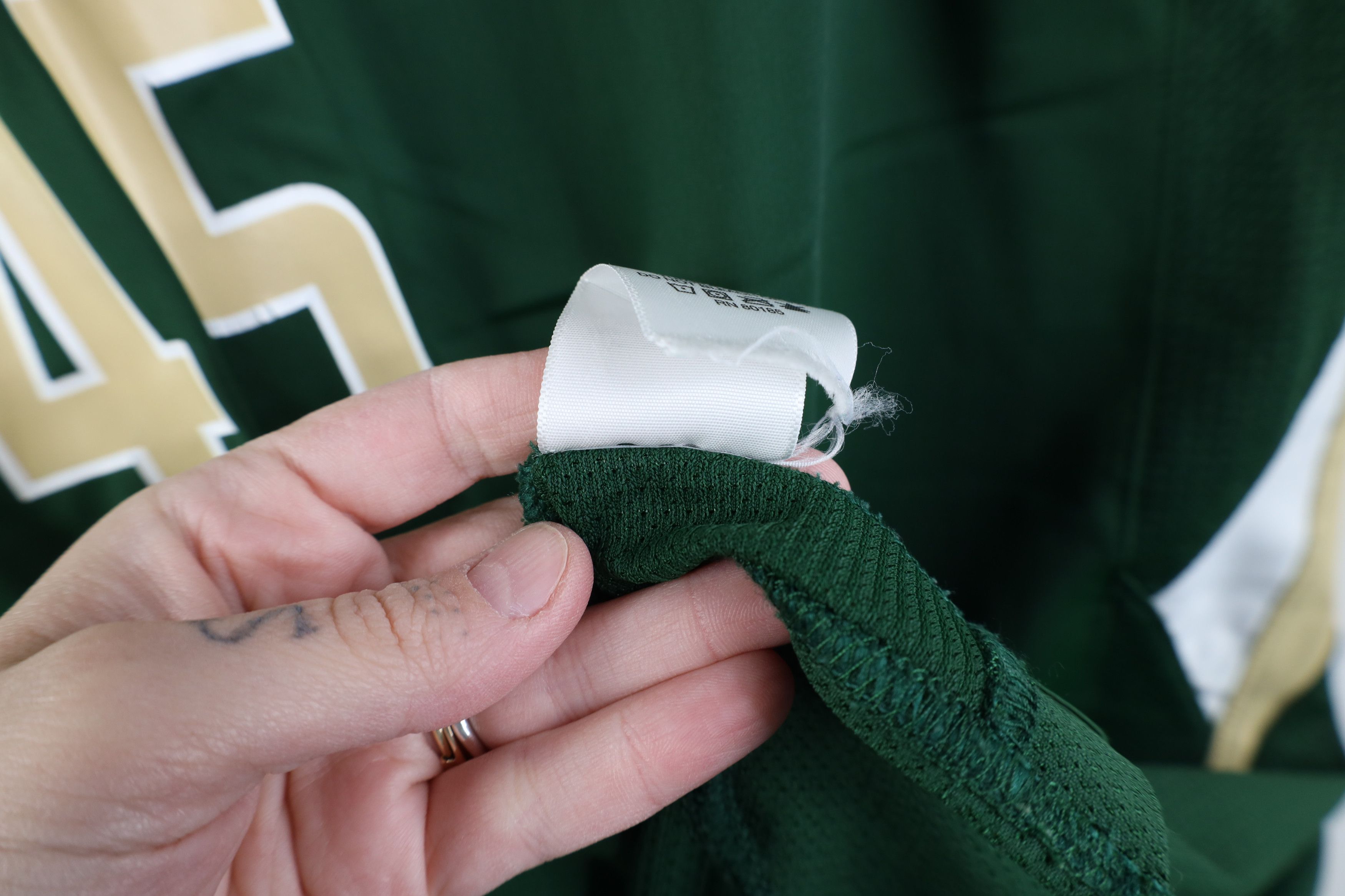 Under Armour Under Armour University of South Florida Basketball Jersey Size US XL / EU 56 / 4 - 10 Thumbnail