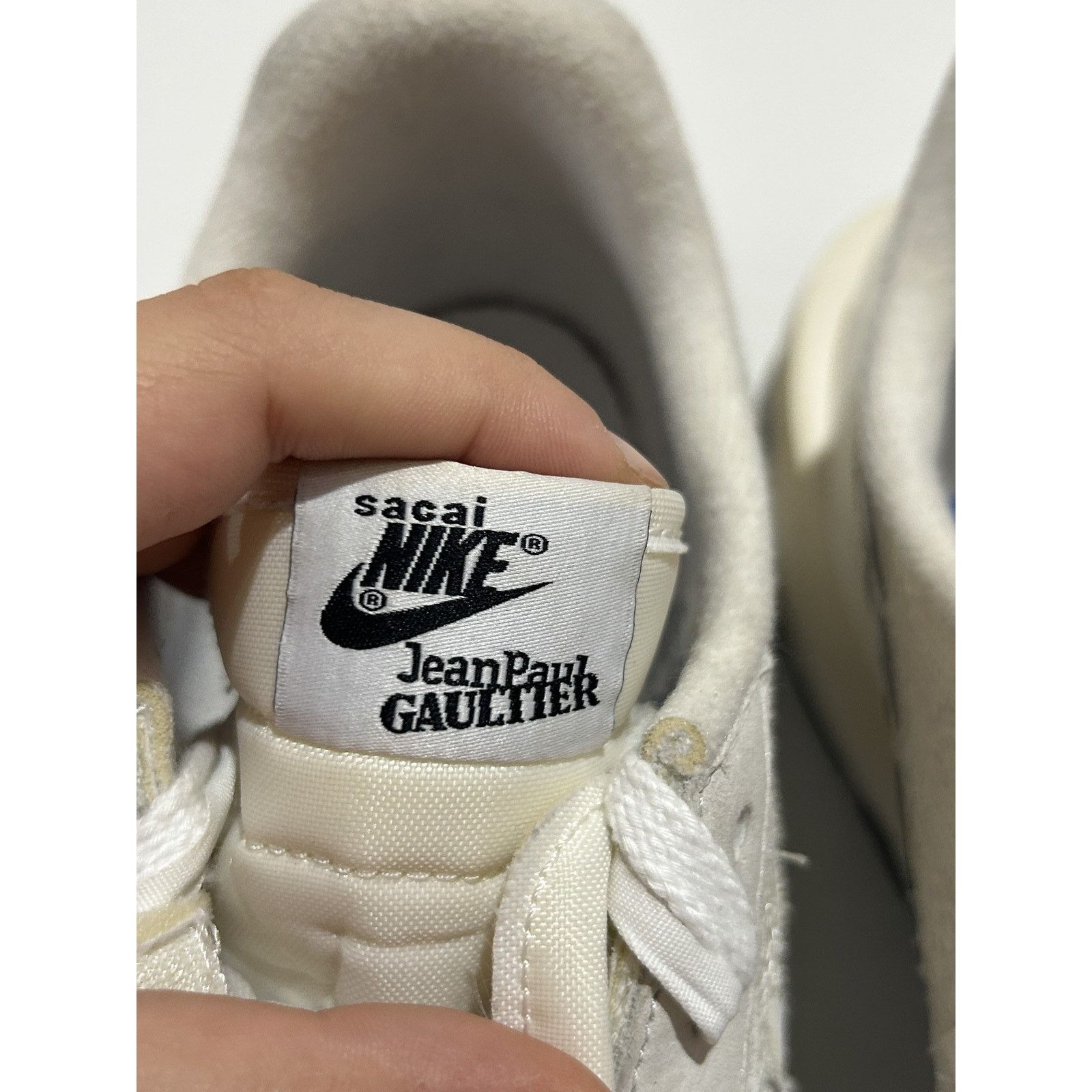 Nike NIKE VAPORWAFFLE SACAI JEAN PAUL GAULTIER WHITE SIZE 14 Size US 14 / EU 47 - 4 Thumbnail