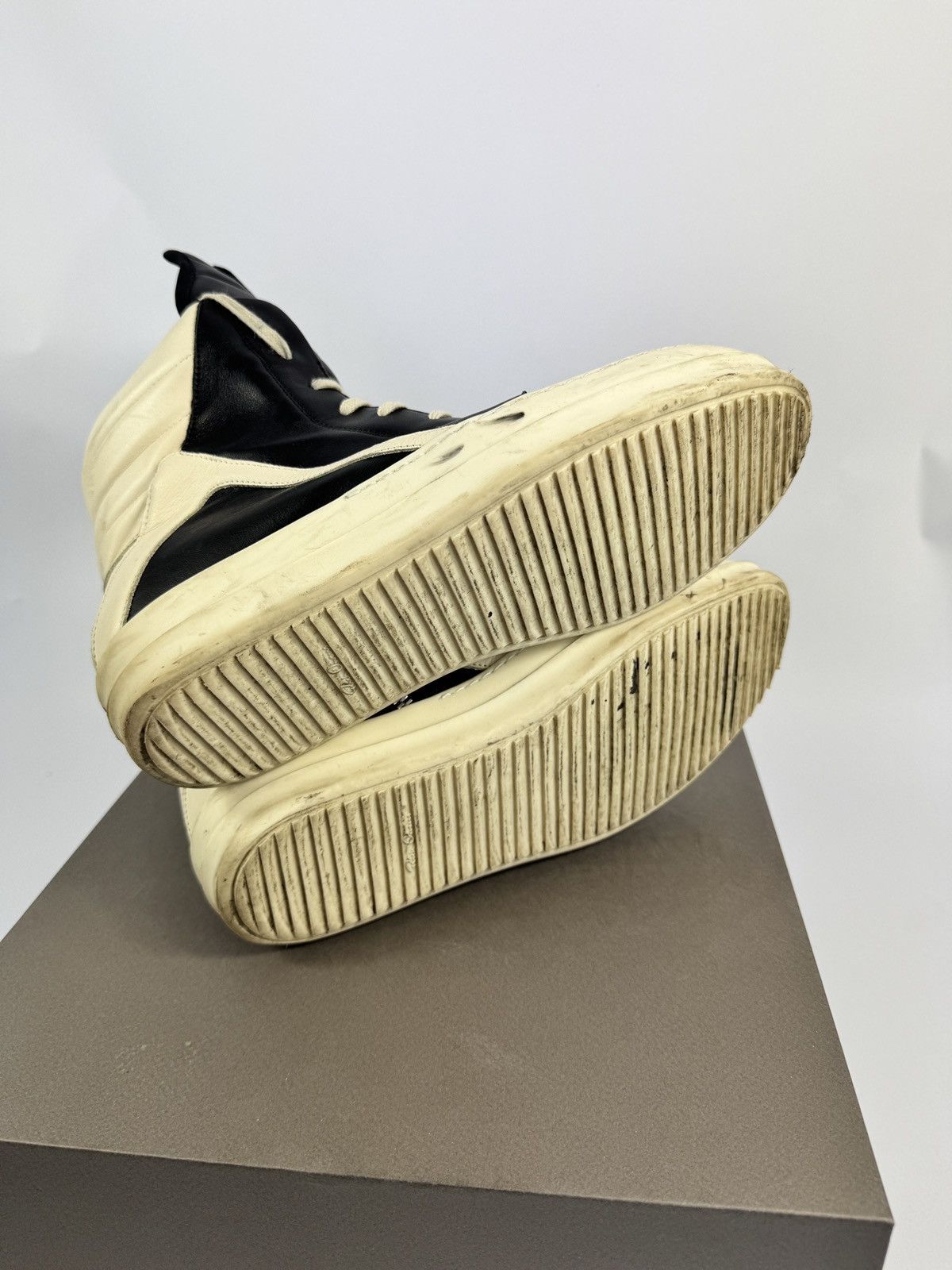 Rick Owens GEOBASKET HIGH TOP SNEAKERS Size US 11 / EU 44 - 7 Thumbnail
