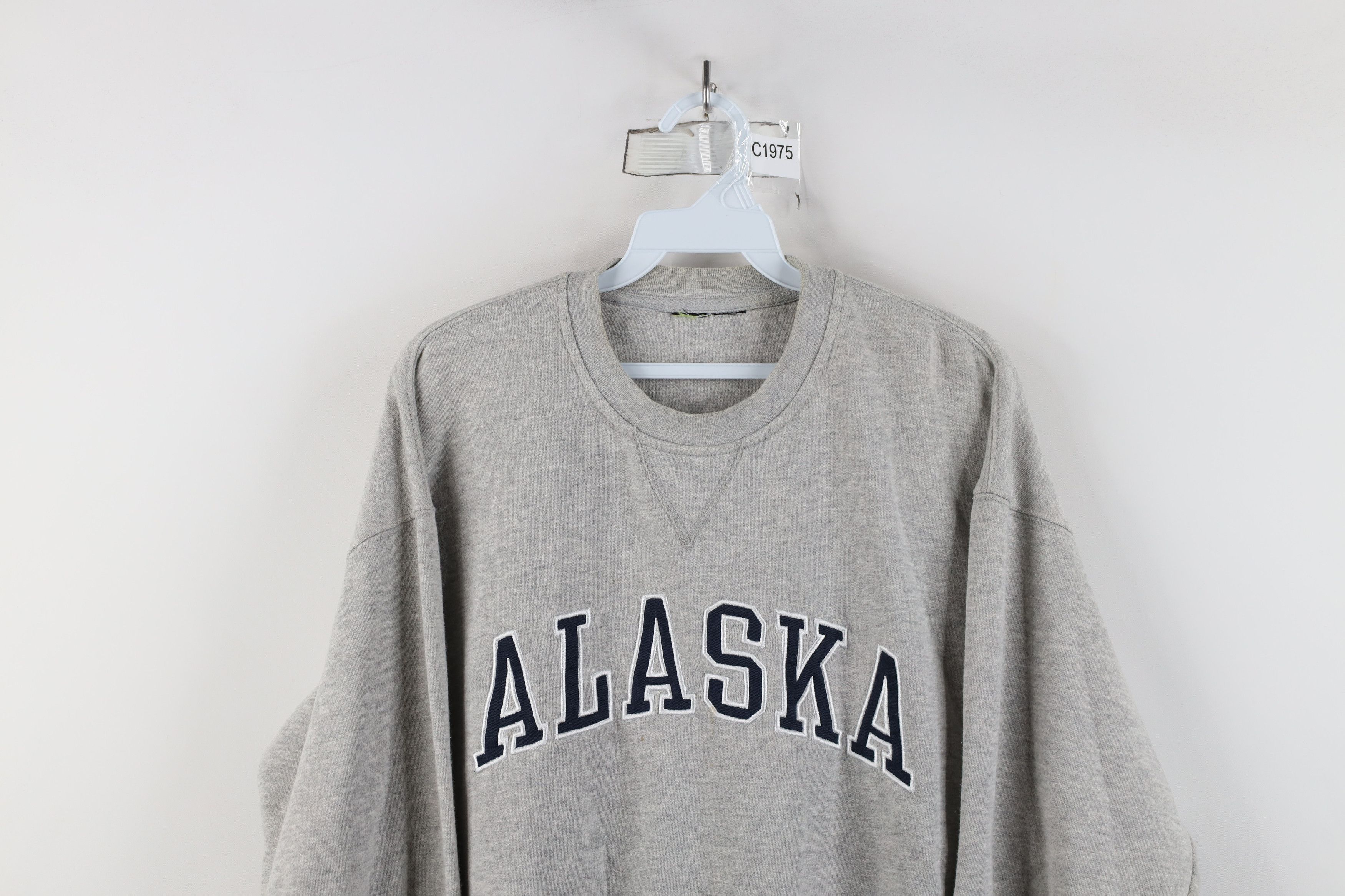 Vintage Vintage 90s Y2K Streetwear Spell Out Alaska Sweatshirt Size US M / EU 48-50 / 2 - 2 Thumbnail
