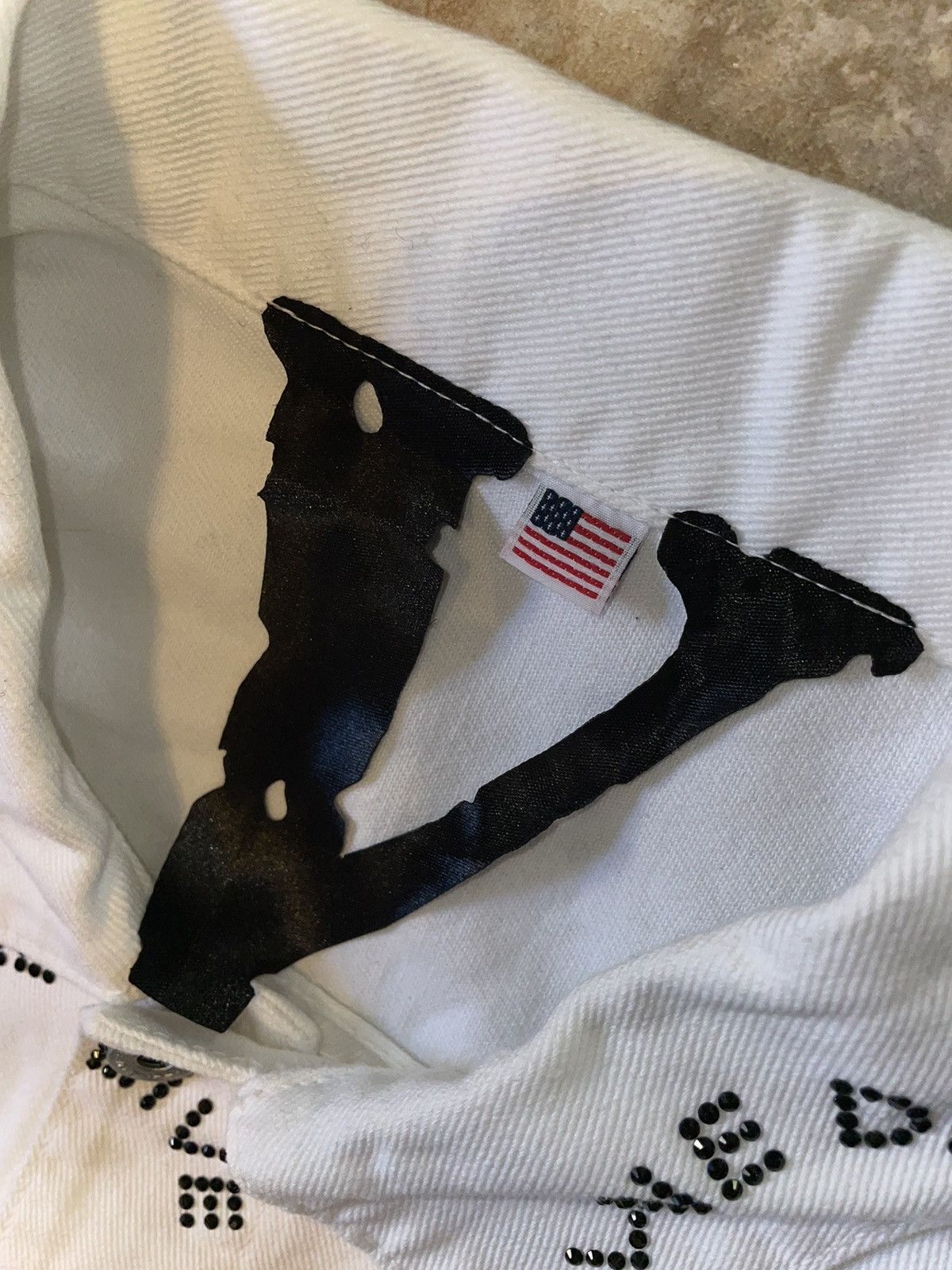 Vlone Unreleased Vlone Black Rhinestone White Denim Jacket Size M Size US M / EU 48-50 / 2 - 7 Thumbnail