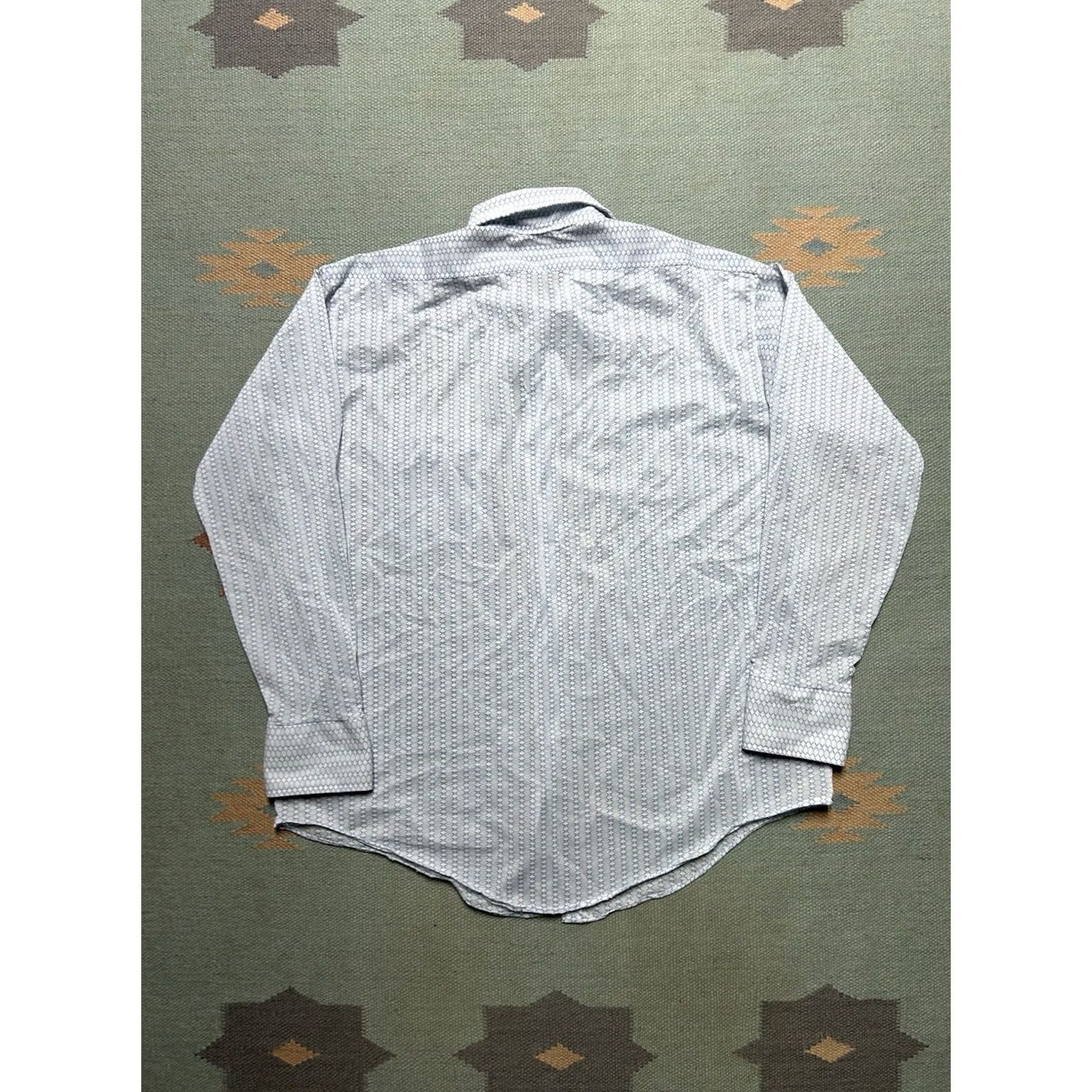 Vintage VINTAGE 1970s Long Sleeve Button Shirt Nylon XL Sheer Dagger Collar Mens Womens (adjust as per gender) Size US XL / EU 56 / 4 - 6 Thumbnail