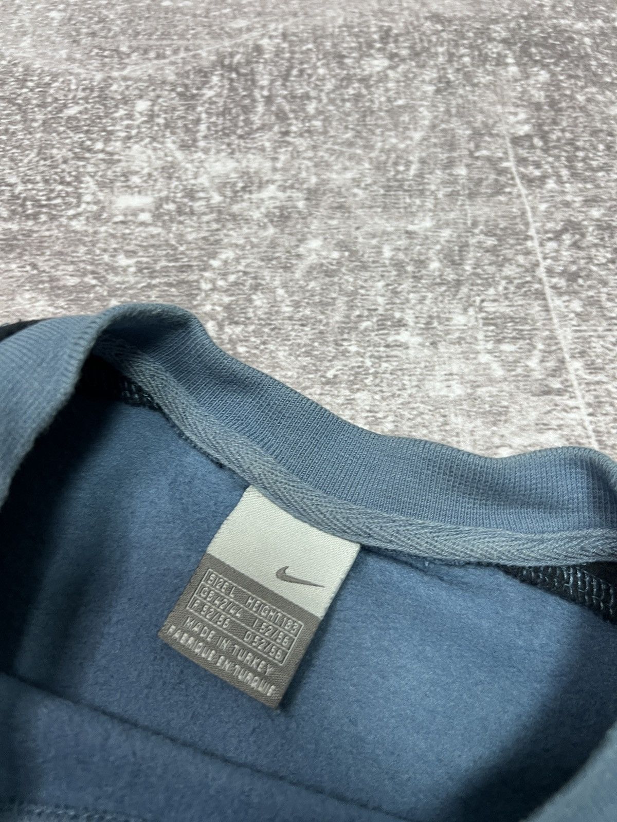 Nike Vintage Nike Sweatshirt Logos Y2K Fit Size US L / EU 52-54 / 3 - 4 Thumbnail