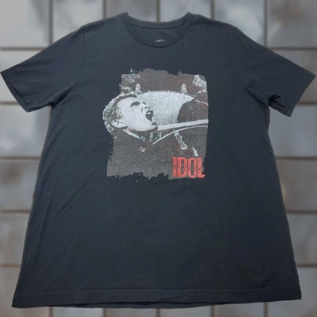 Vintage VINTAGE Billy Idol Shirt Men XL Short Sleeve Hoover Dam Vertigo Vault Merch RARE Graphic Tee Shirt Black Cotton 2020s Mens Size US XL / EU 56 / 4 - 1 Thumbnail