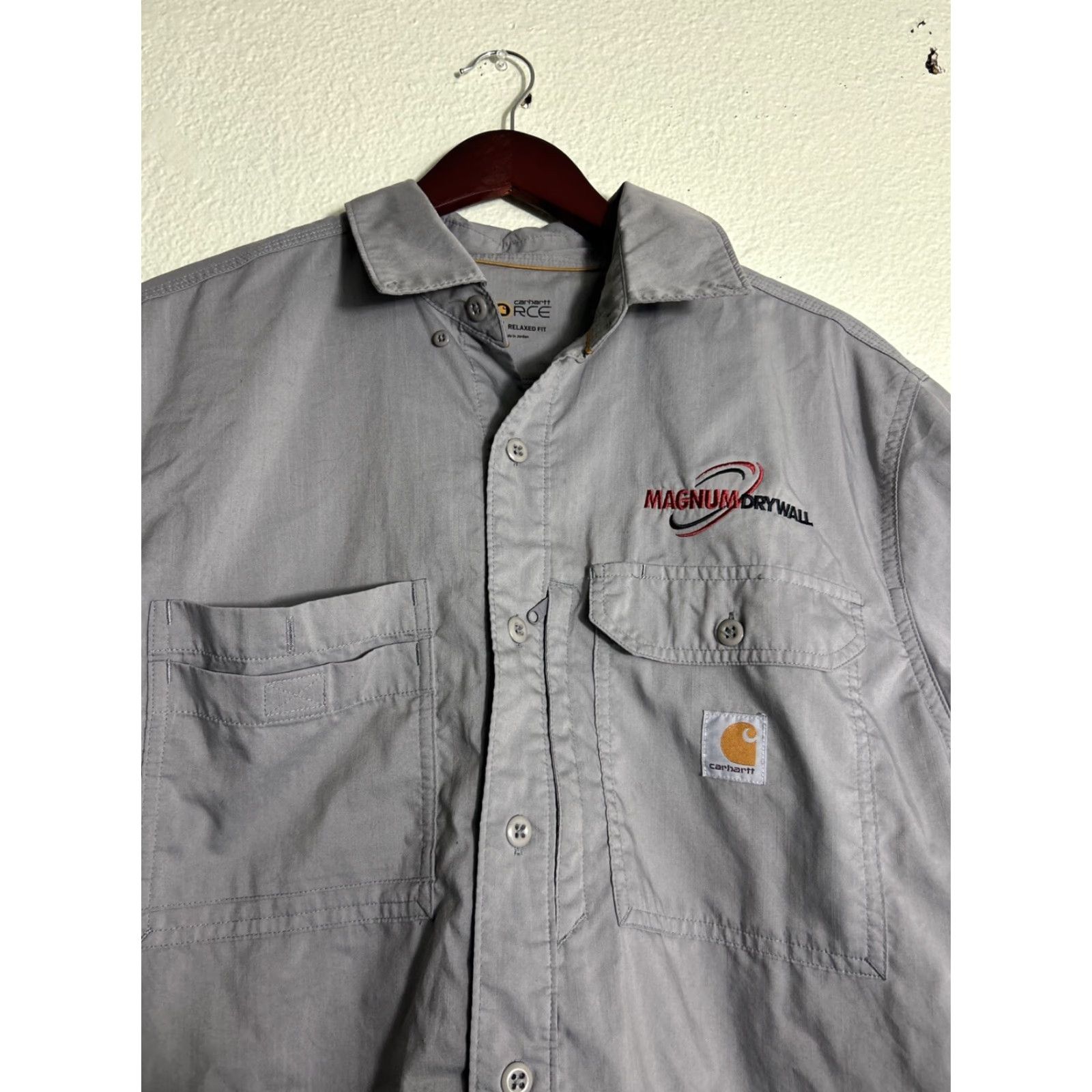 Carhartt Carhartt Force Shirt Mens Large Relaxed Short Sleeve Gray Embroidered Button-Up Collar Workwear Pocket Zip Vented Pockets Outdoor 102417 066 Size US L / EU 52-54 / 3 - 3 Thumbnail