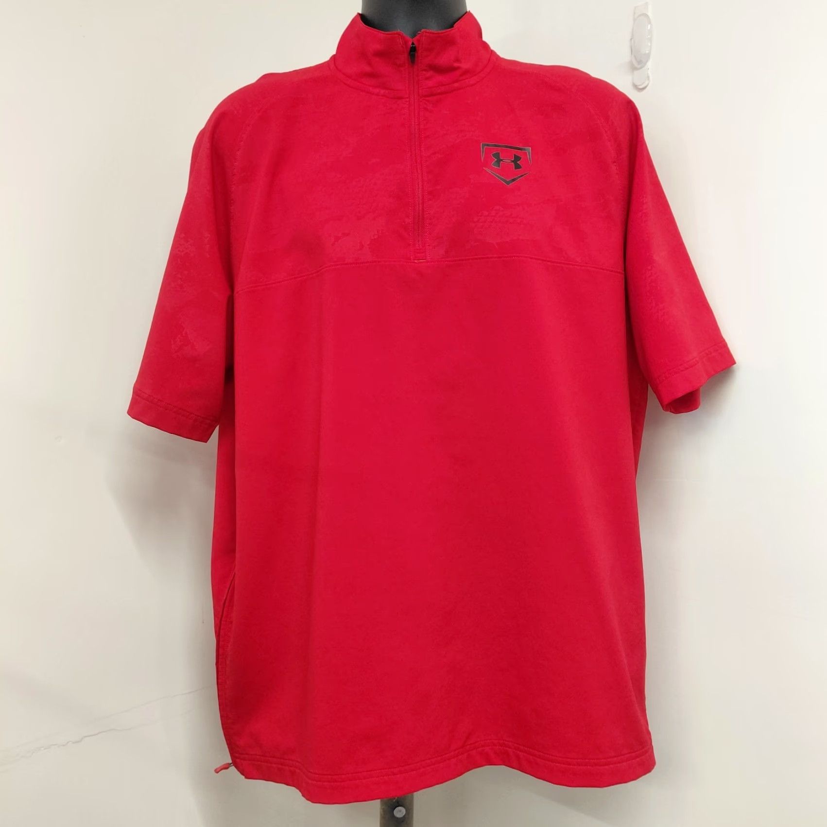 Under Armour Under Armour HeatGear 1/4 Zip Shirt Men XL Red Loose Fit Short Sleeve Functional Breathable Lightweight Utility Shirt Size US XL / EU 56 / 4 - 2 Thumbnail