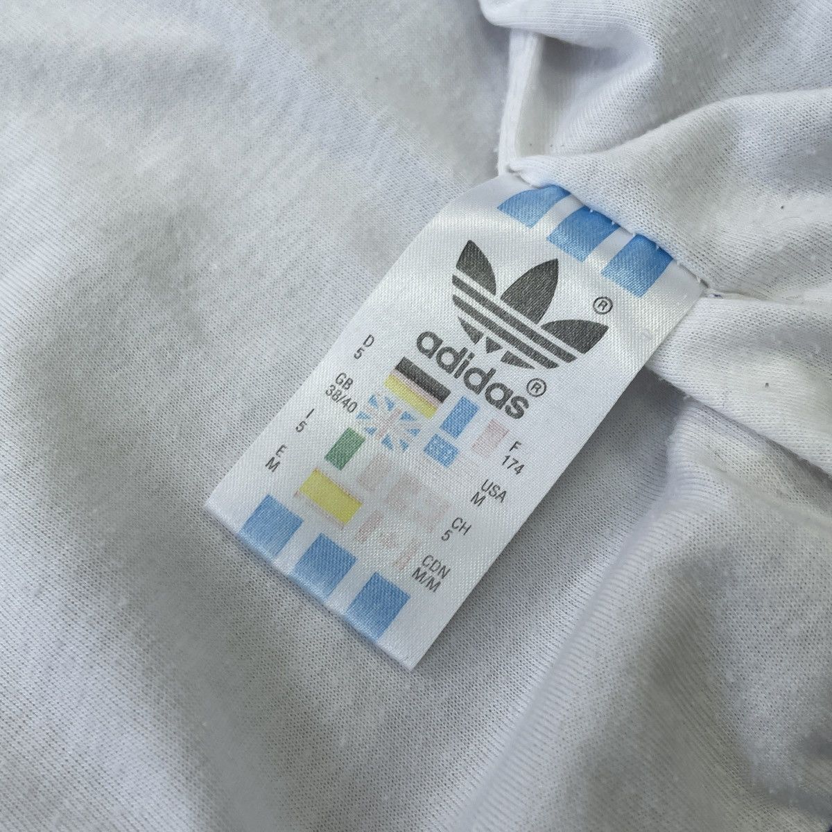 Adidas × Vintage Vintage Adidas Nylon Track Jacket Size M Size US M / EU 48-50 / 2 - 16 Thumbnail