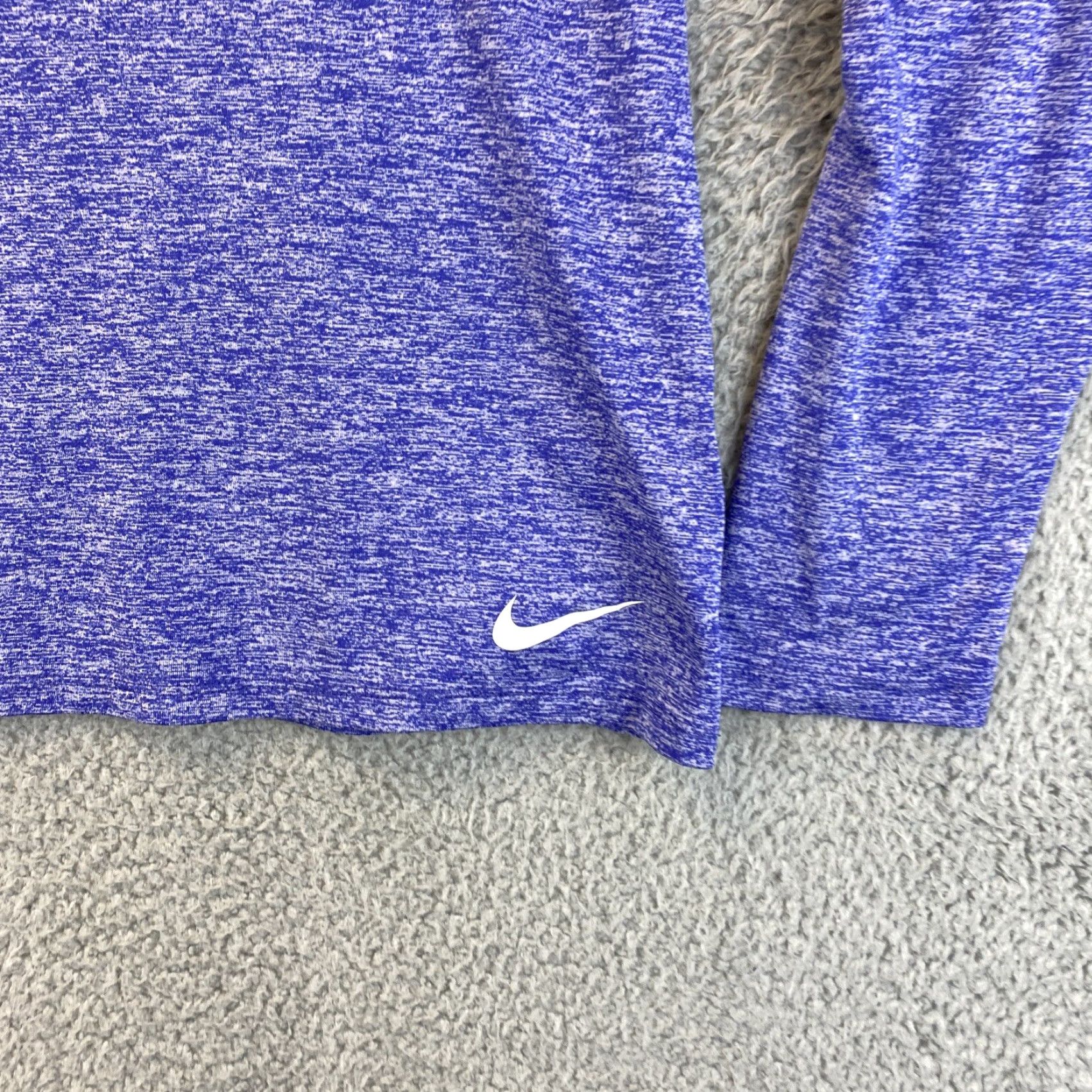 Nike Nike Dri-Fit Womens Pullover Hoodie Running Long Sleeve Top Light M Purple /51-41 Size M / US 6-8 / IT 42-44 - 4 Thumbnail
