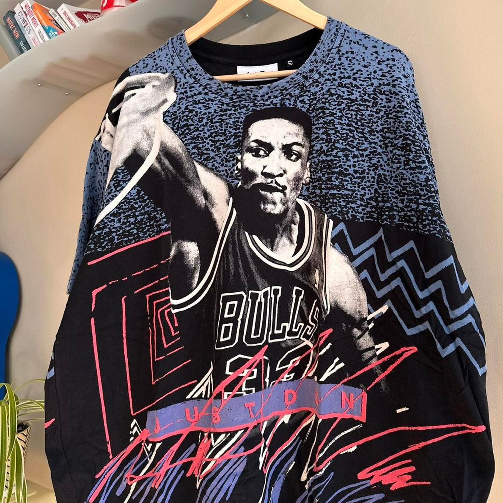 Just Don × Vintage Vintage Y2K Just Don Chicago Bulls AOP Shirt Size US XL / EU 56 / 4 - 2 Thumbnail
