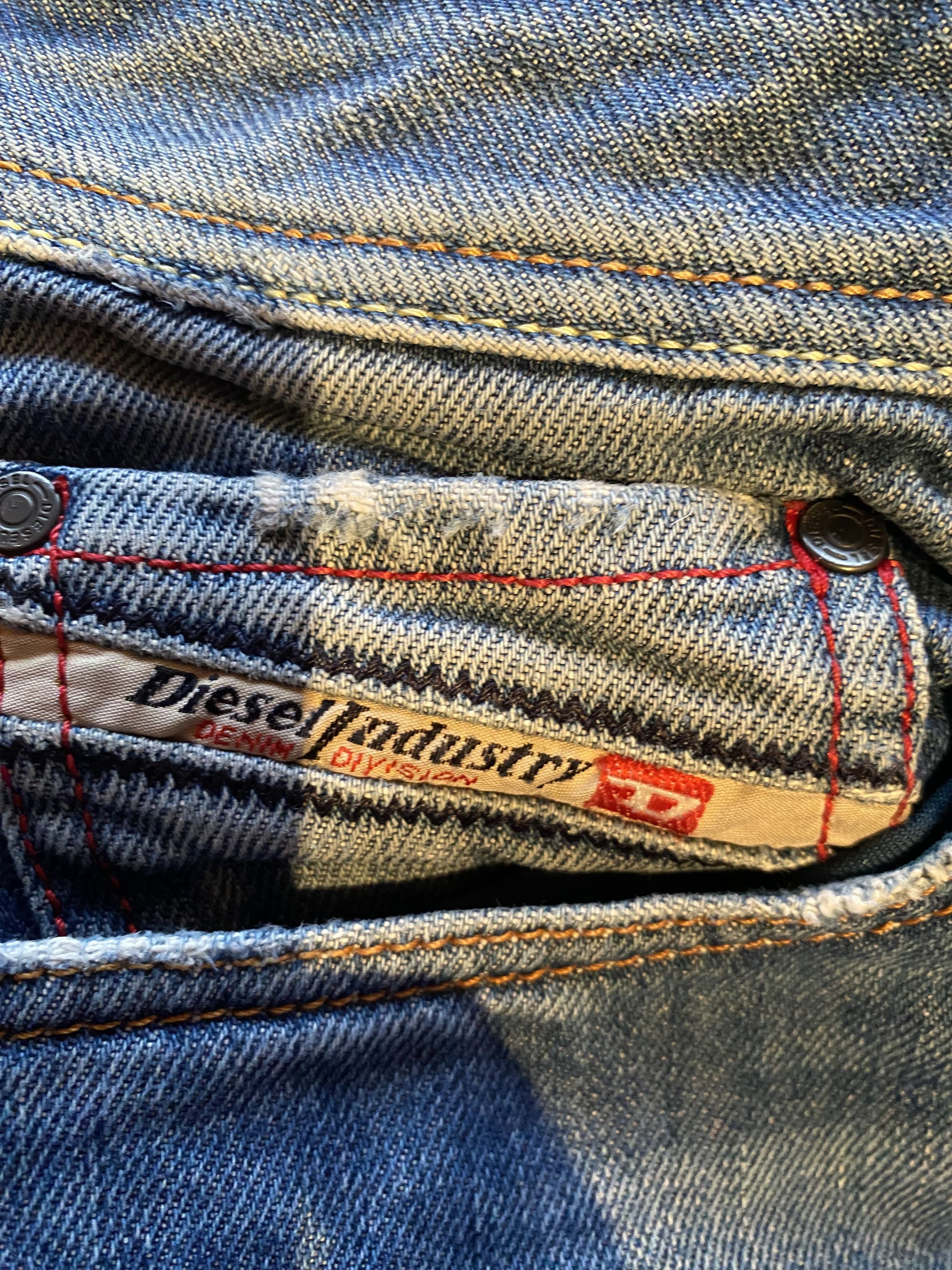 Diesel Diesel Zathan 008BK – Vintage Y2K Bootcut Denim – W30 L32 Size US 30 / EU 46 - 3 Thumbnail