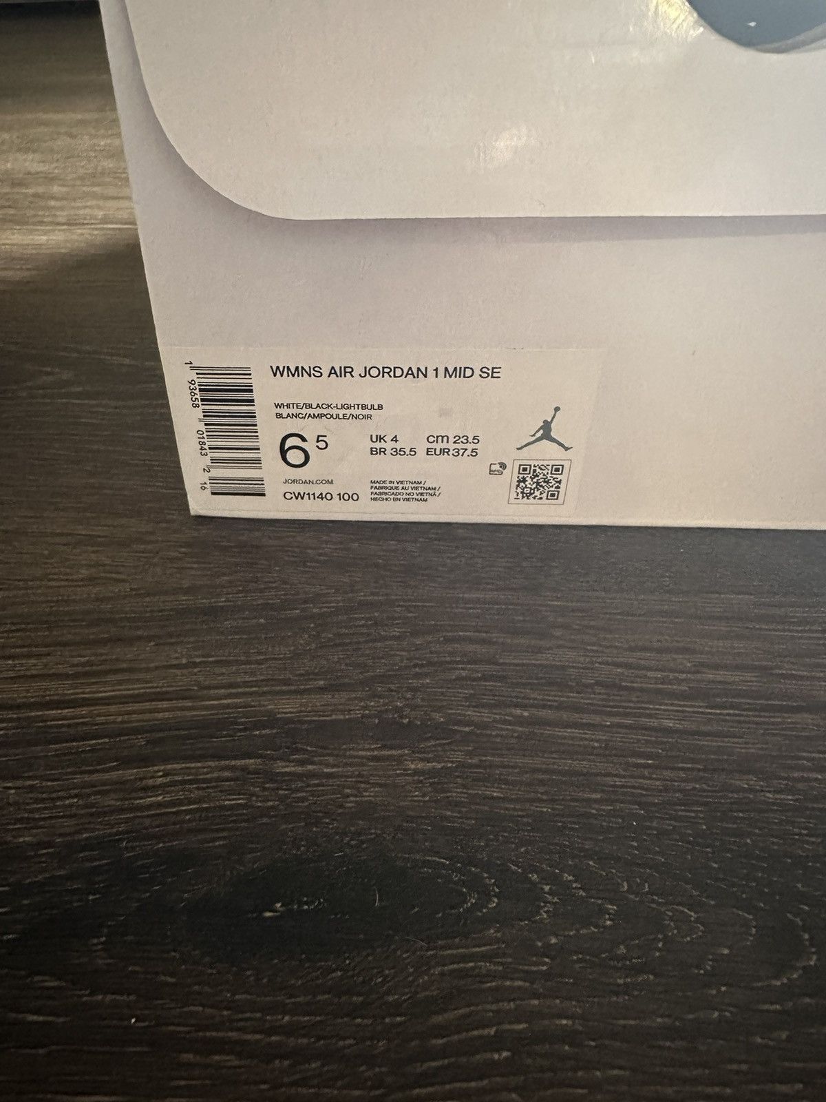 Nike Lightbulb mid Jordan 1s Size US 6.5 / IT 36.5 - 6 Thumbnail