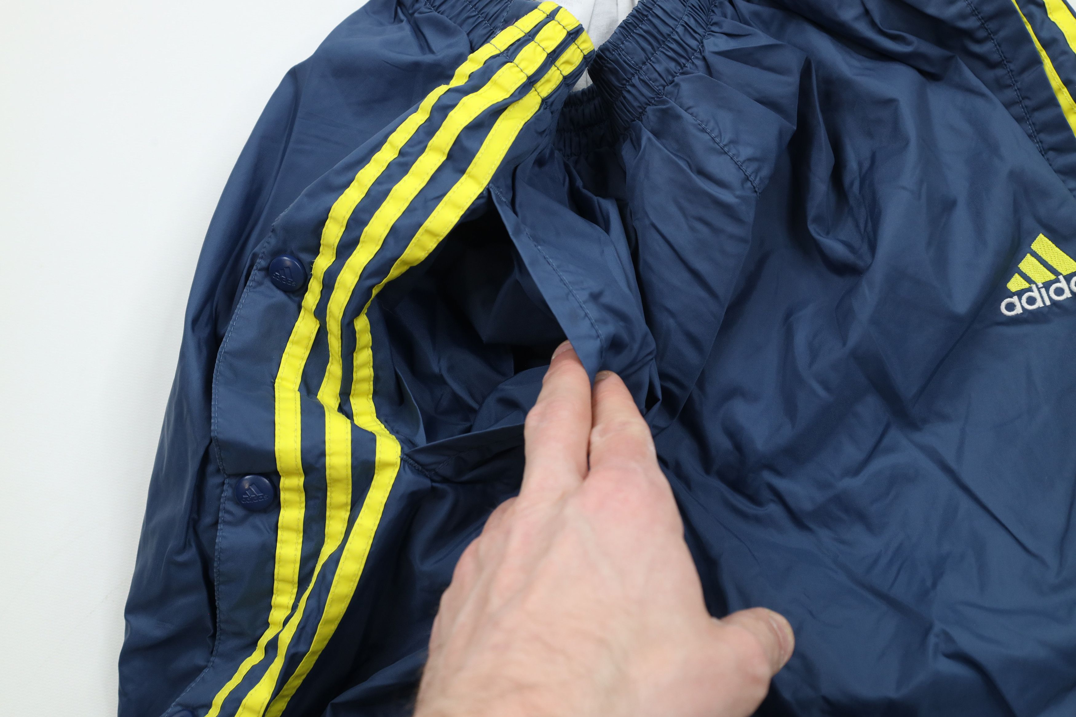 Adidas × Vintage Vintage 90s Adidas Spell Out Lined Tearaway Pants Blue Size US 34 / EU 50 - 8 Thumbnail
