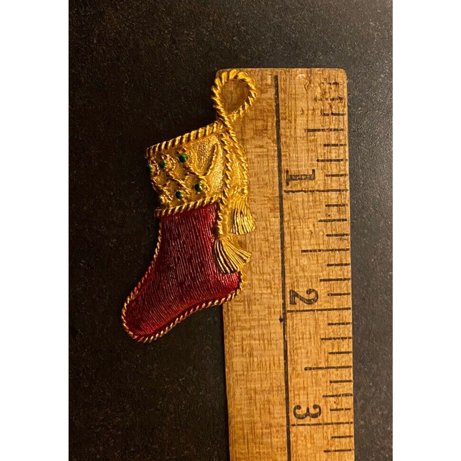 Other Vintage Gerrys Christmas Lapel Brooch Pin Red Stocking Gold Size ONE SIZE - 3 Thumbnail