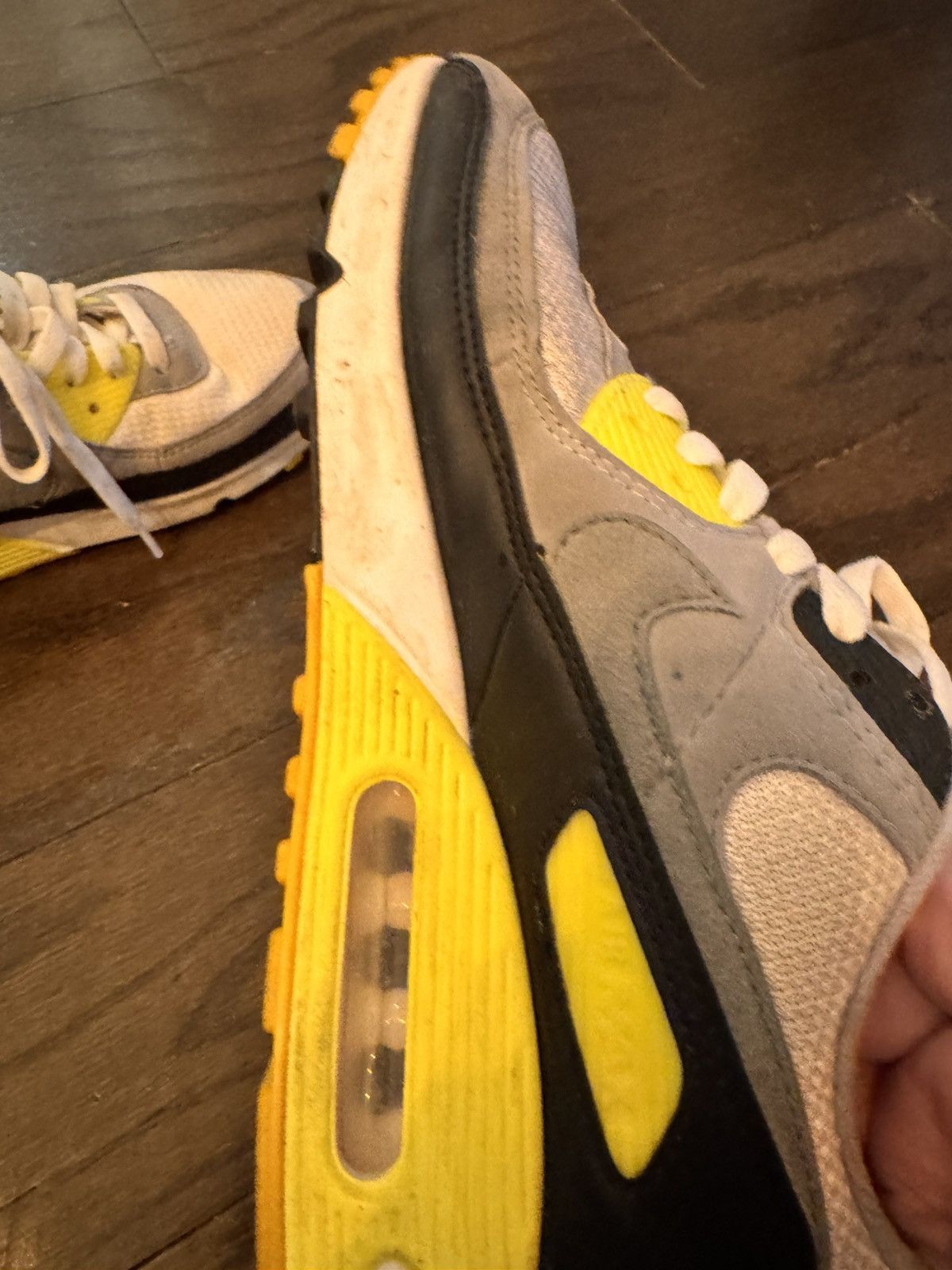Nike akers Nike Air Max 90 Volt 2020 CD0881-103 Size US 10 / EU 43 - 6 Thumbnail