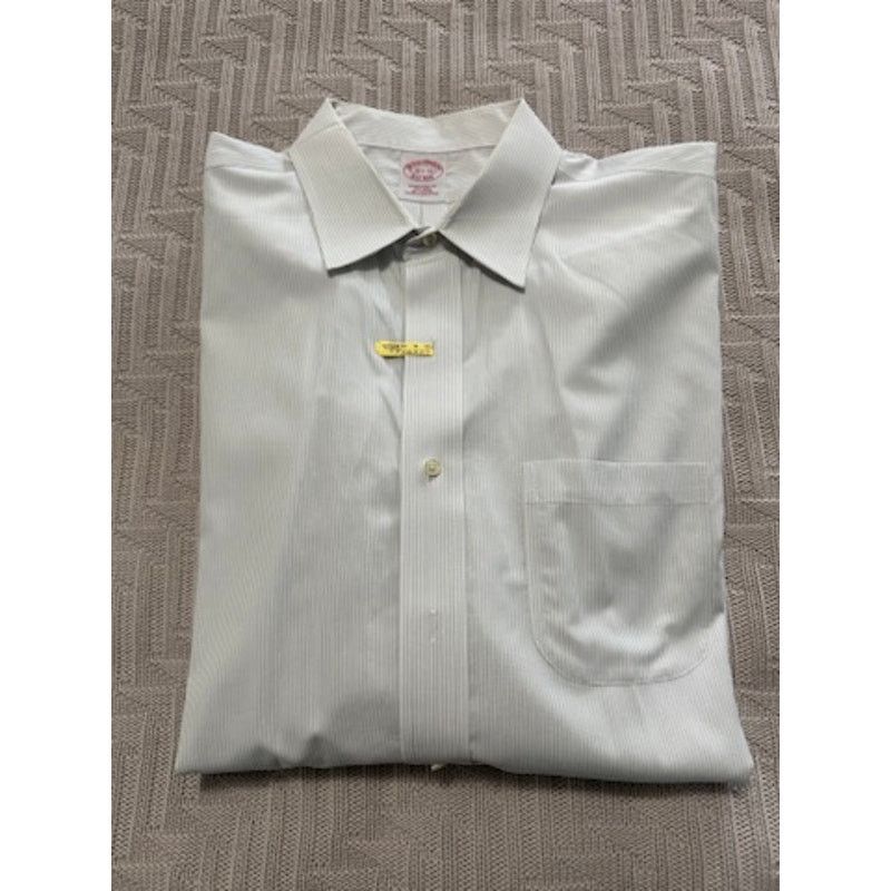 Brooks Brothers Brooks Brothers gray striped traditional fit button down Size US L / EU 52-54 / 3 - 1 Thumbnail