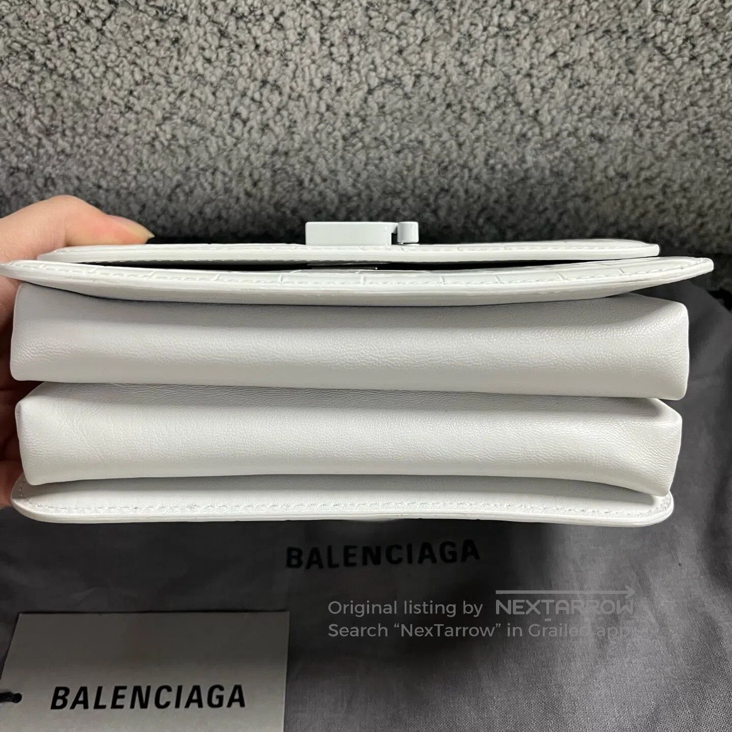Balenciaga Balenciaga Black bag with a logo featuring a printed white Size ONE SIZE - 2 Thumbnail