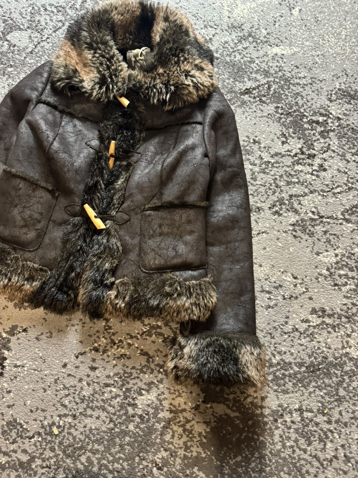 If Six Was Nine × Japanese Brand × Vintage Vintage y2k Asymmetrical G.O.A Style Fur Bomber Jacket Size US S / EU 44-46 / 1 - 7 Thumbnail
