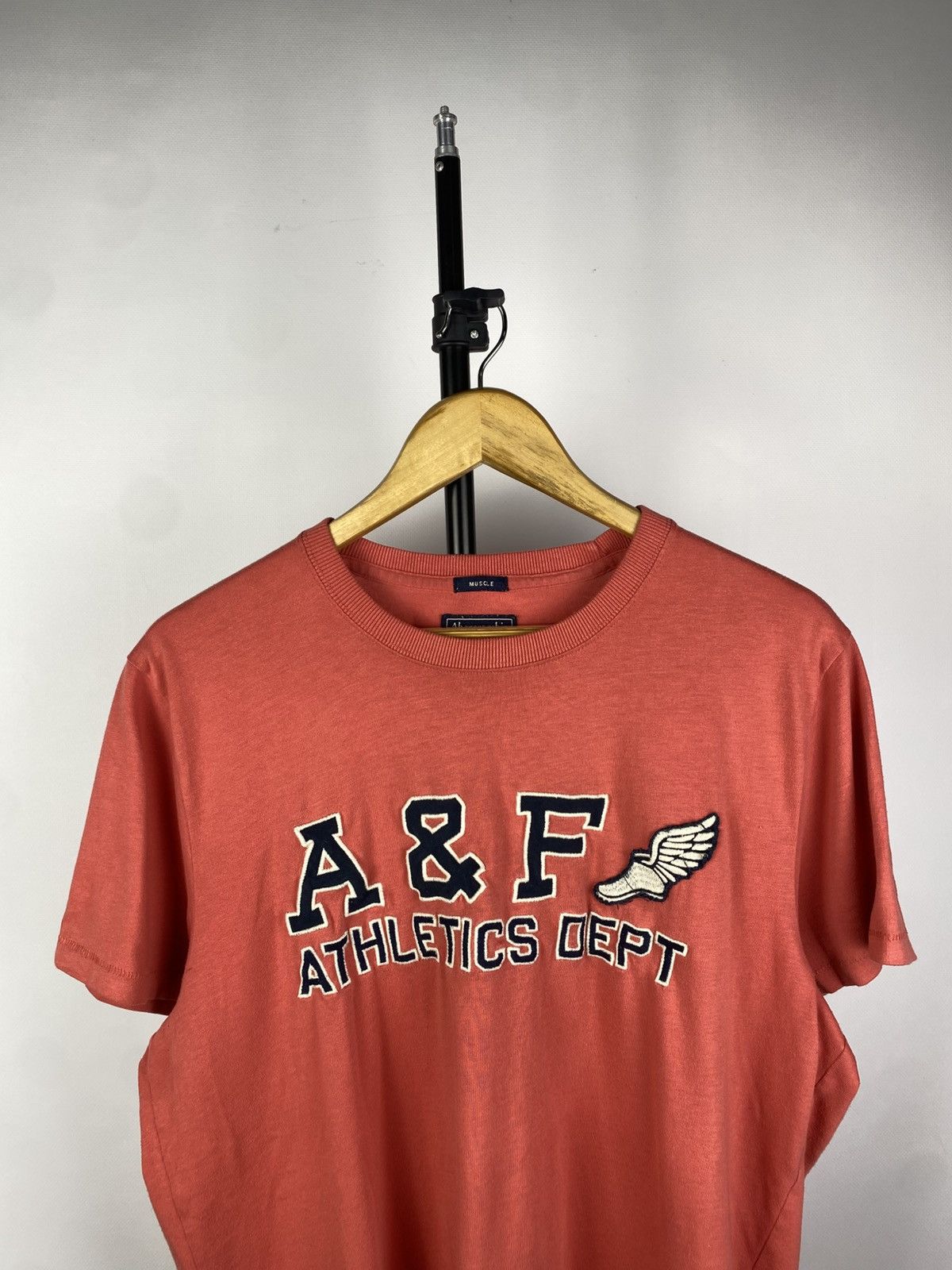 Abercrombie & Fitch × Vintage Vintage 90s Abercrombie & Fitch Spell Out Graphic T Shirt Size US XL / EU 56 / 4 - 2 Thumbnail