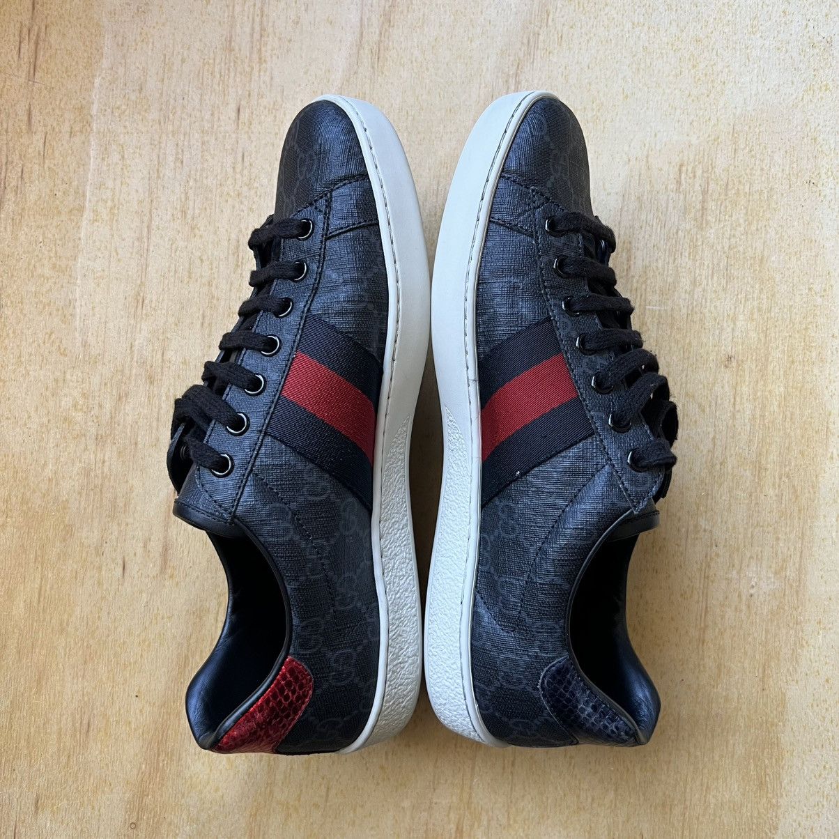 Gucci Gucci Ace GG Supreme Blue Red Size US 7 / EU 40 - 8 Thumbnail