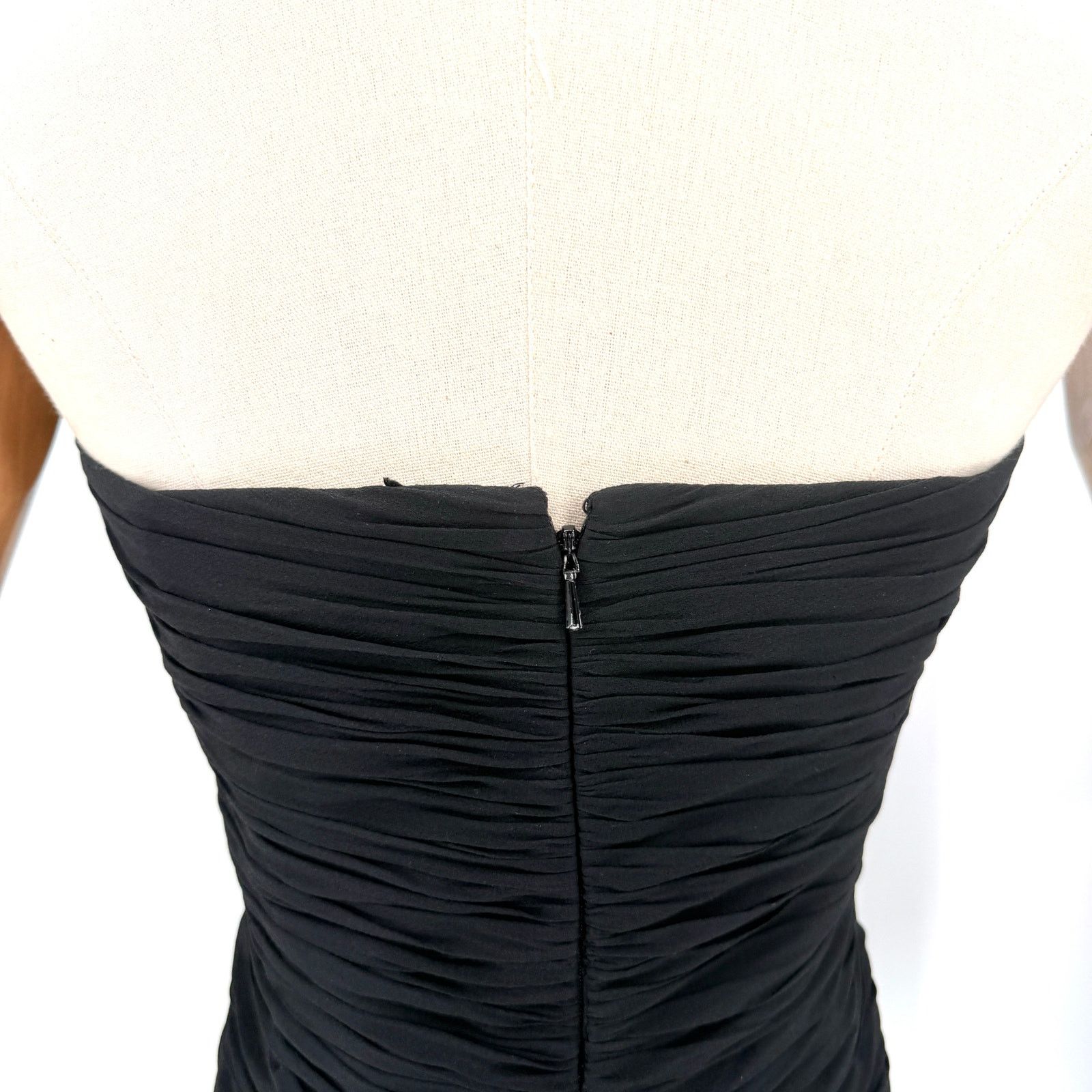Vintage Vintage 90s Black 100% Silk Ruched Strapless Midi Dress Size L / US 10 / IT 46 - 5 Thumbnail
