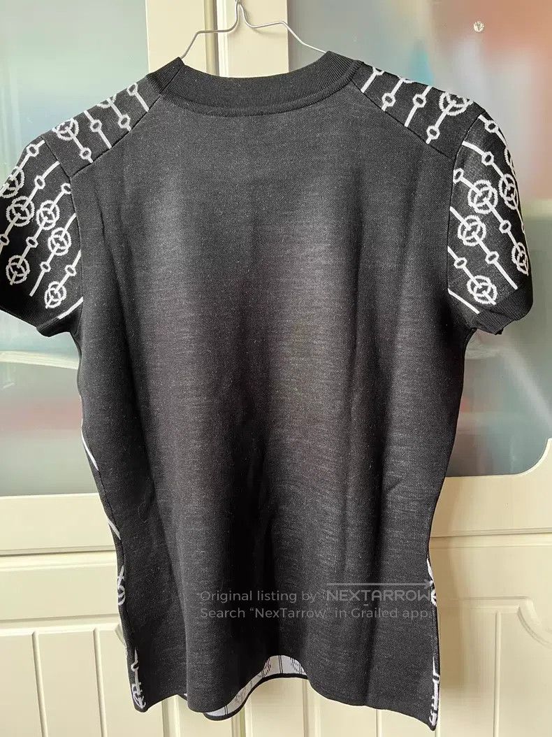 Hermes Hermes Black short-sleeved silk top Size XS / US 0-2 / IT 36-38 - 4 Thumbnail