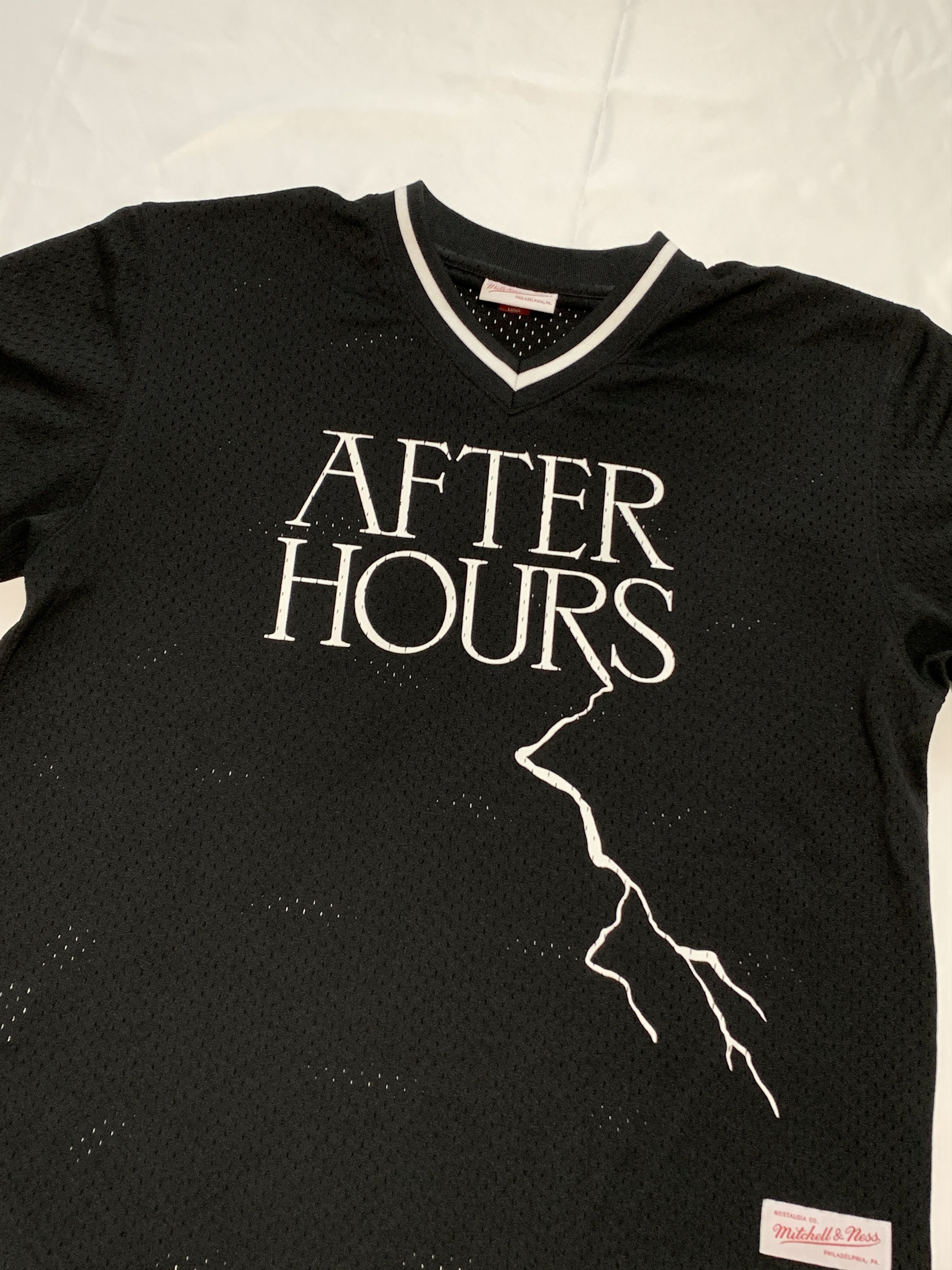 Mitchell & Ness The Weeknd x Mitchell & Ness After Hours Baseball Jersey Size US XL / EU 56 / 4 - 7 Thumbnail