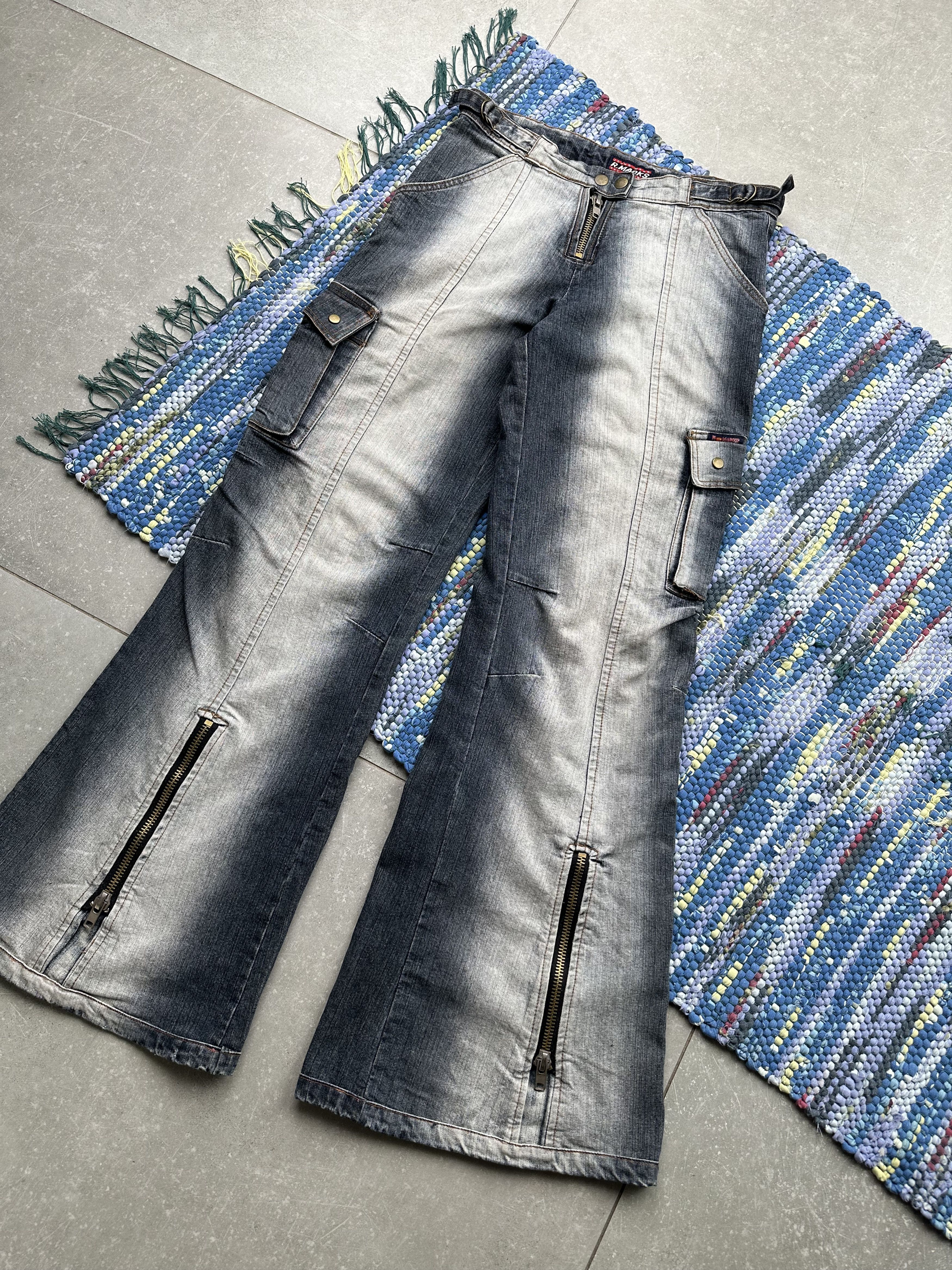 Image of Avant Garde x Vintage Faded Flare Jeans With Zipped in Blue, Men's (Size 30)