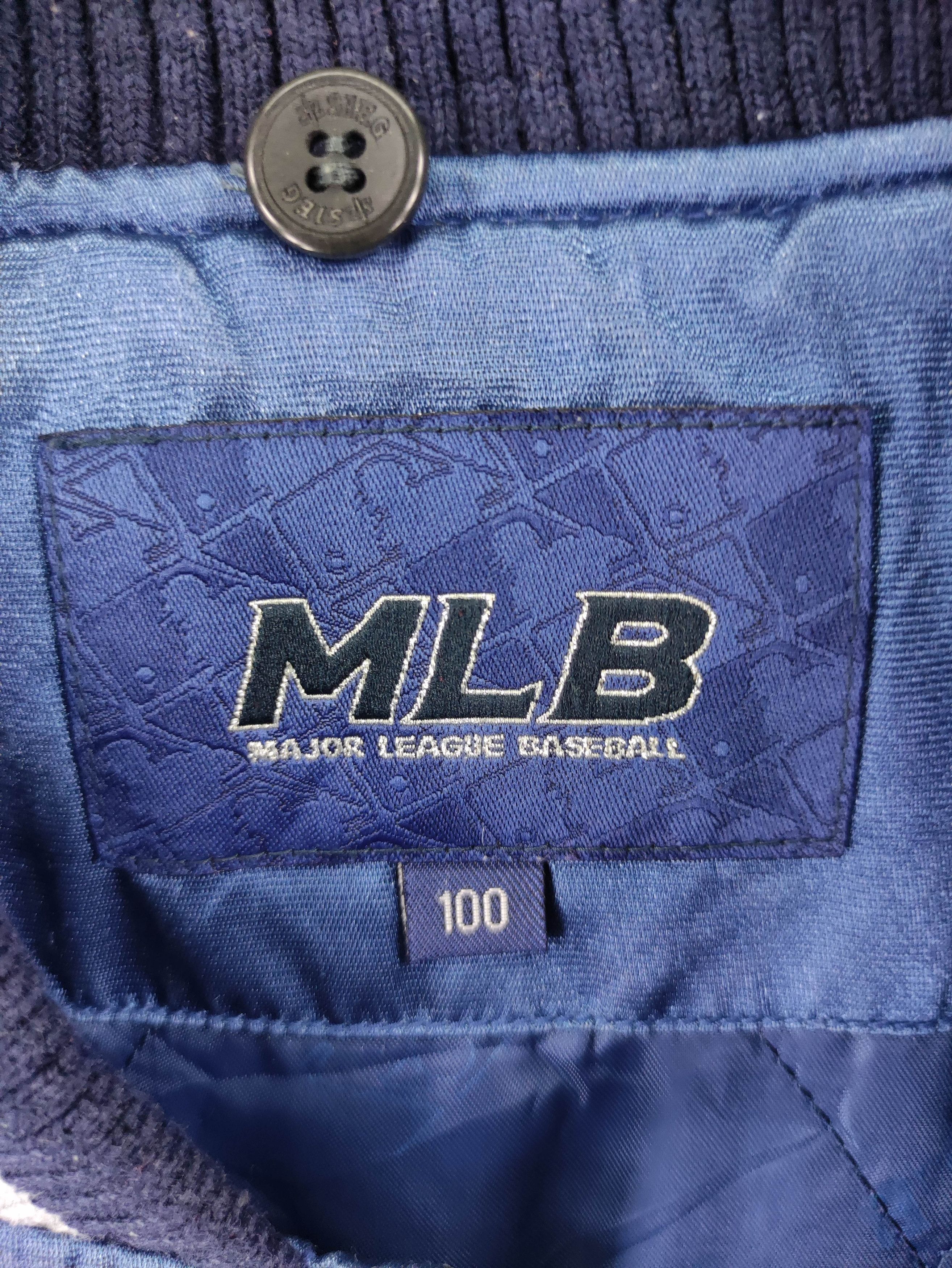 MLB Vintage Mlb Bravers Atlanta Varsity Jacket Snap Button Size US XL / EU 56 / 4 - 7 Thumbnail