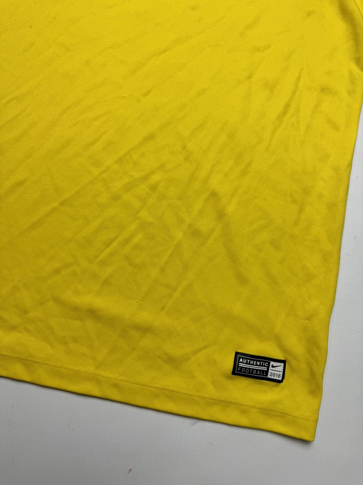 Vintage Rare Brazil vintage Nike soccer jersey Size US S / EU 44-46 / 1 - 2 Thumbnail