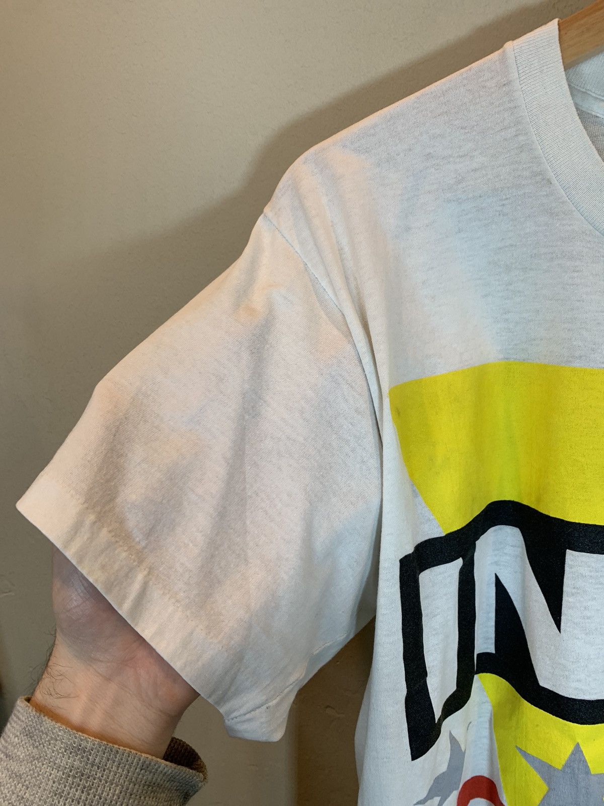 Band Tees × Vintage *RARE* Vintage 80’s INXS Kick Tour Single Stitch Band Shirt Size US L / EU 52-54 / 3 - 5 Thumbnail