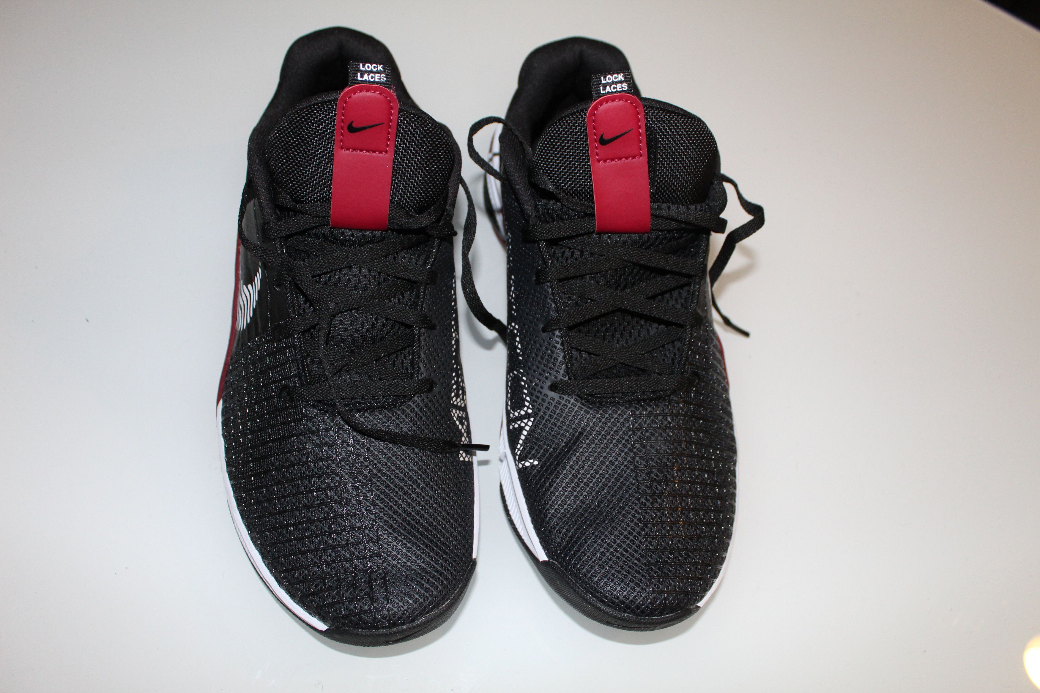 Nike Metcon 8 TB – Cross Training / Weightlifting Shoe