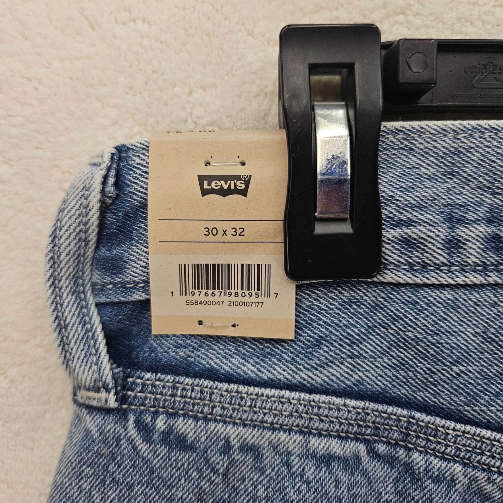 Levi's LEVI'S 568 MEN'S 30X32 CARPENTER LIGHT BLUE DENIM JEANS NWT Size US 30 / EU 46 - 7 Thumbnail