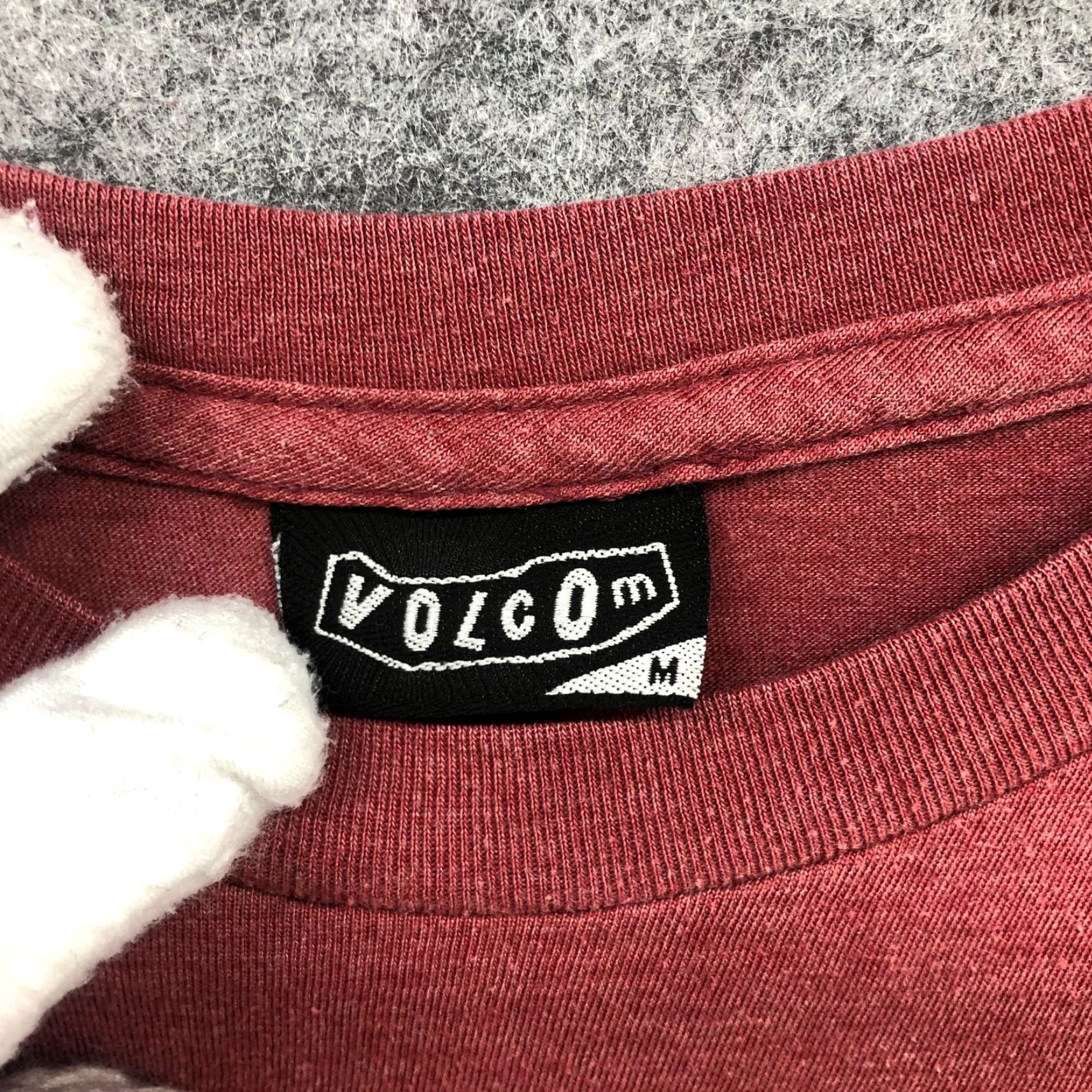 Volcom VINTAGE Volcom Logo T Shirt Mens Medium M Red Cotton Short Sleeve Crewneck Modern California Size US M / EU 48-50 / 2 - 7 Thumbnail