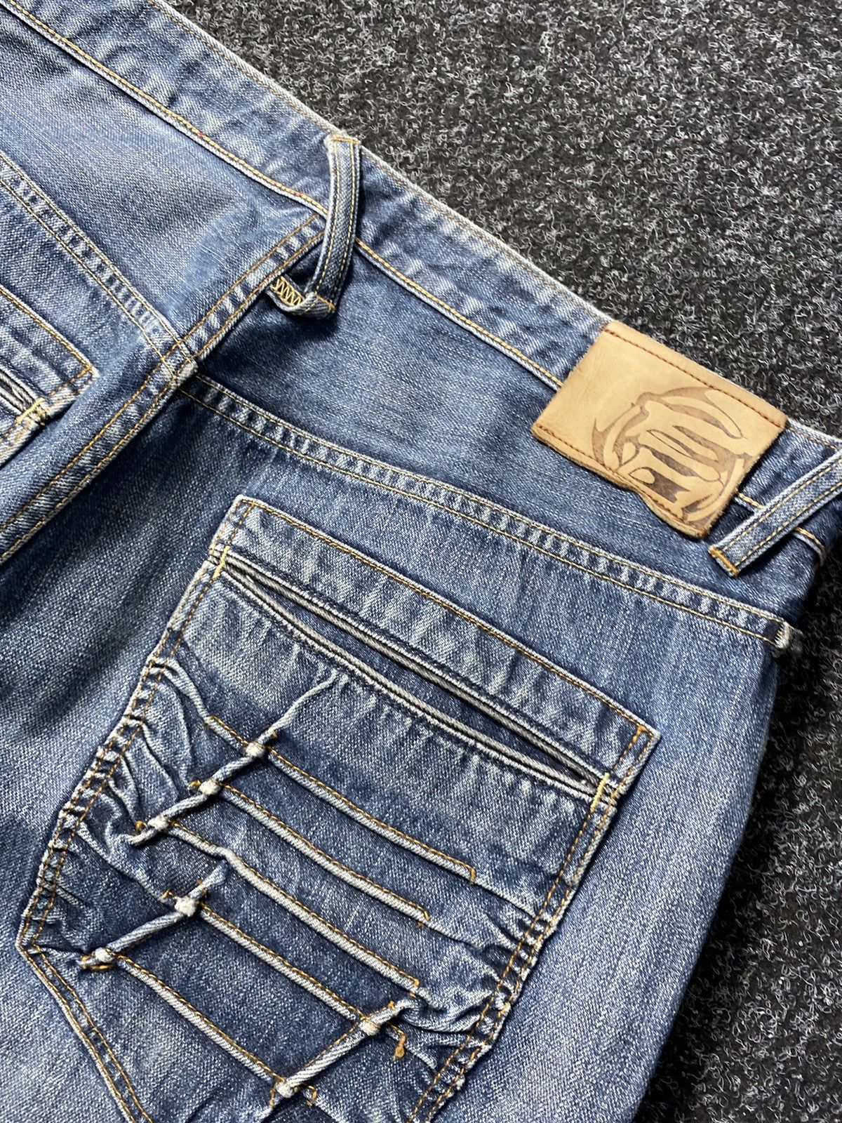 20471120 × Japanese Brand × Vintage 🔥Japanese Etienne Ozeki Baggy Punk Gothic Opium Jeans Rare Size US 36 / EU 52 - 4 Thumbnail