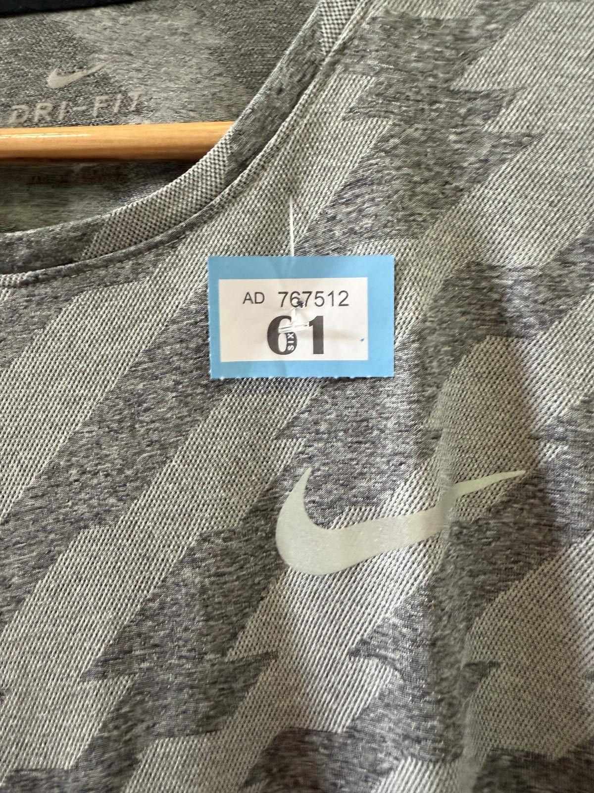 Nike Nike Running Dri-Fit Men's T-Shirt Medium Gray Size US M / EU 48-50 / 2 - 2 Thumbnail