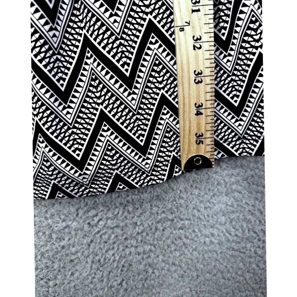 Talbots Talbots Wrap Dress Womens Medium Petite Black White Geometric Nylon Blend Ladies Geometric Pattern Short Sleeve V-Neck Pullover Casual Dress Size M / US 6-8 / IT 42-44 - 5 Thumbnail