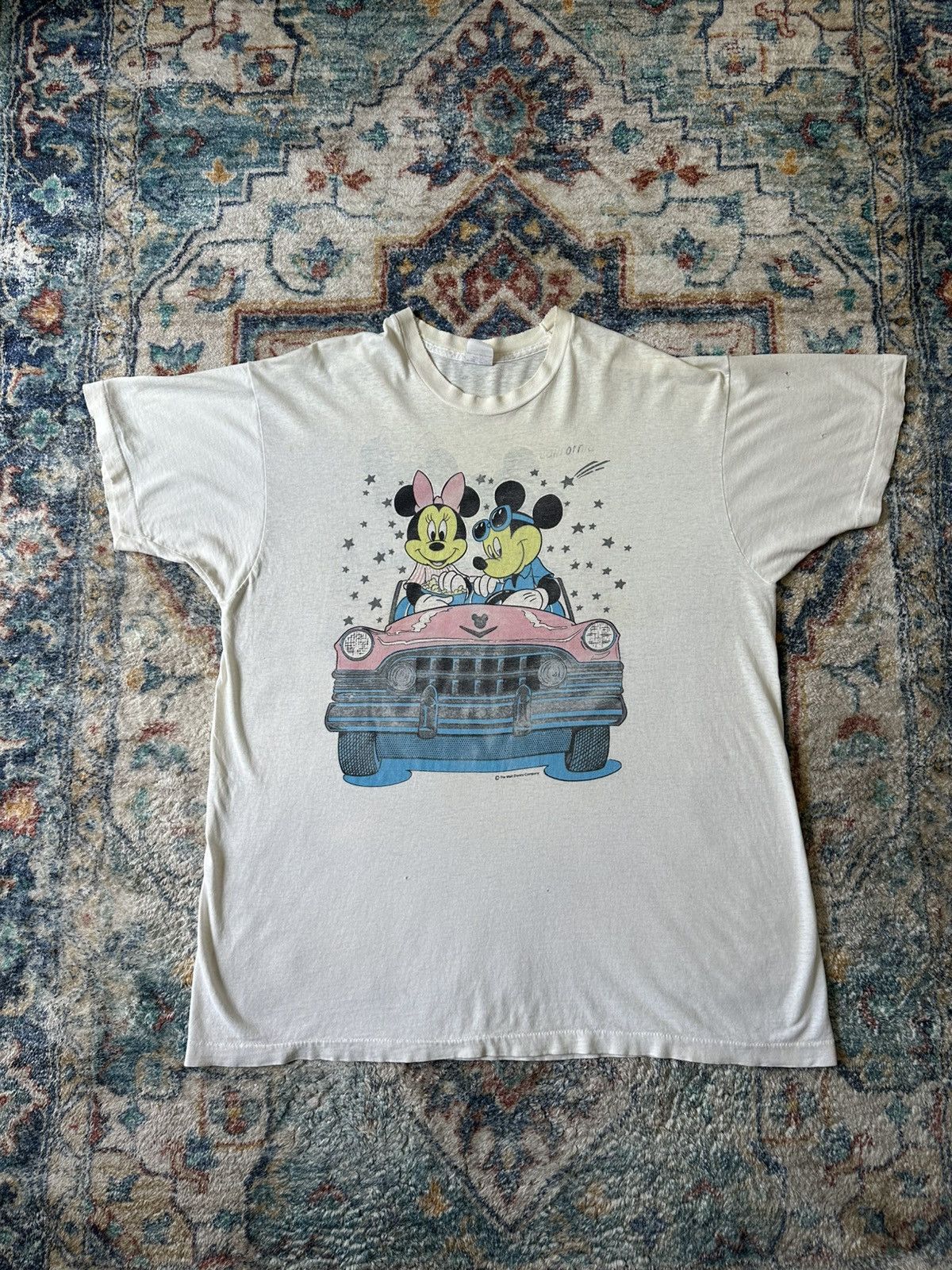 Disney × Vintage Vintage Disney Mickey And Minnie Mouse Drive In T-shirt Size US XL / EU 56 / 4 - 1 Thumbnail