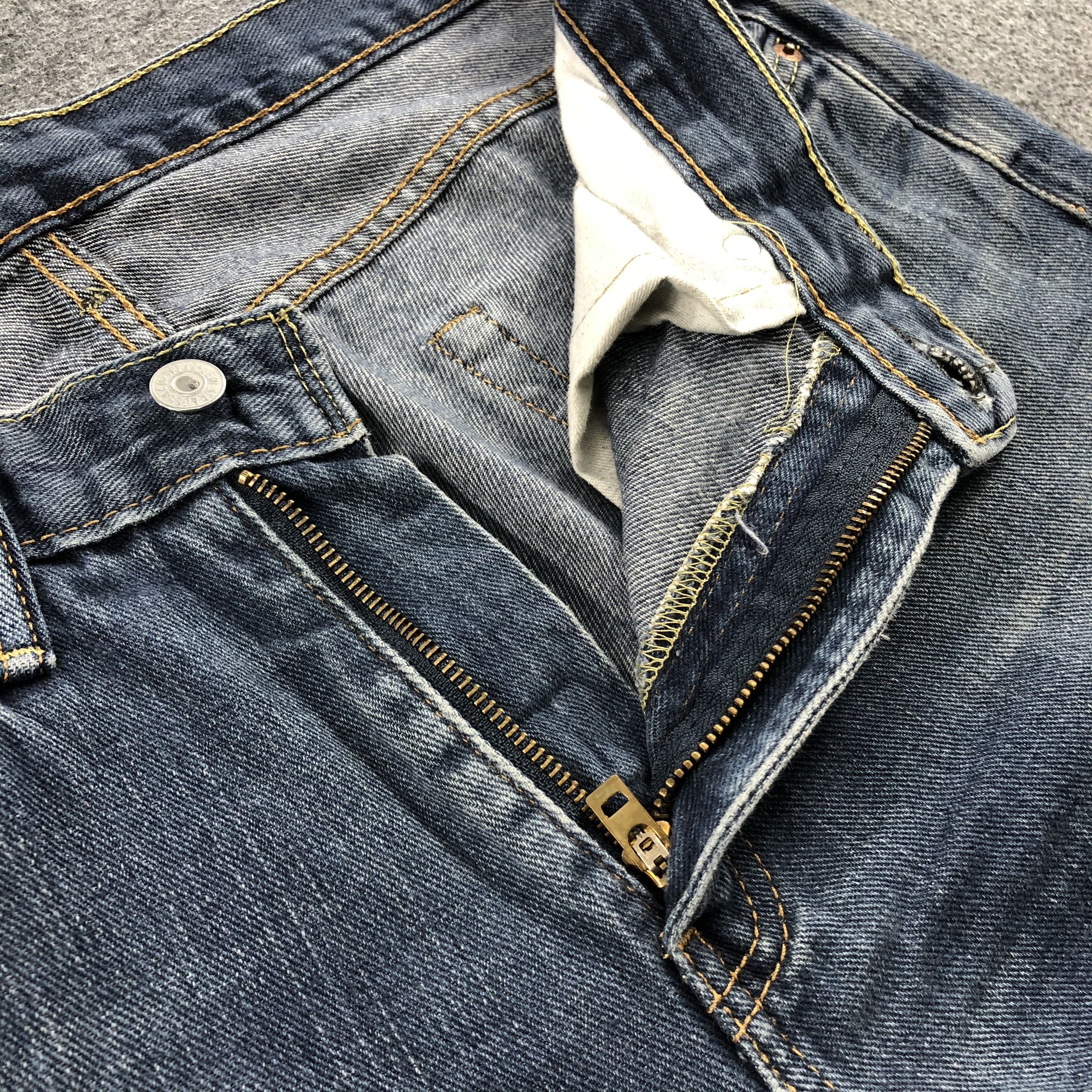 Levi's × Vintage Vintage Levis 514 Jeans-JM1271 Size US 35 - 8 Thumbnail